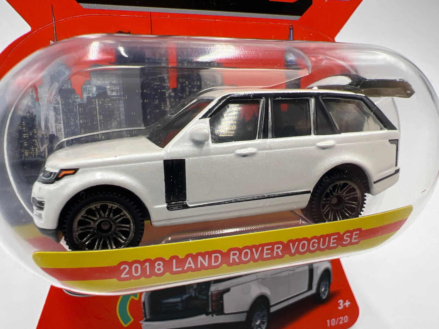 Matchbox Moving Parts #10 2018 Land Rover Vogue SE White 167J