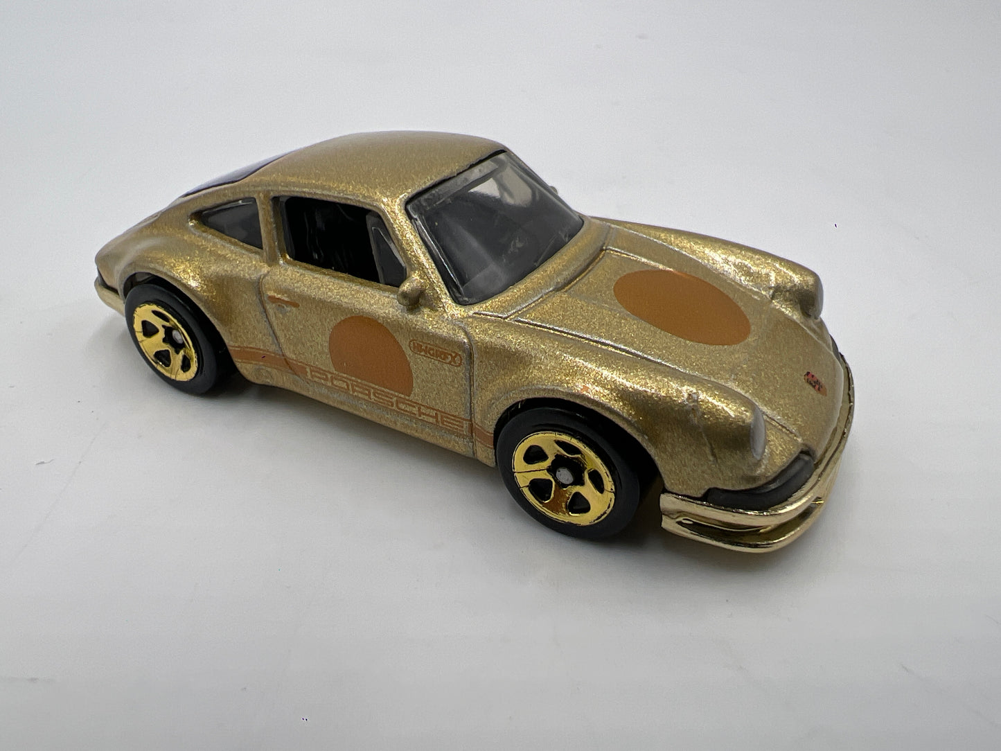 2022 Hot Wheels FAO Schwarz Loose 71 Porsche 911 Gold