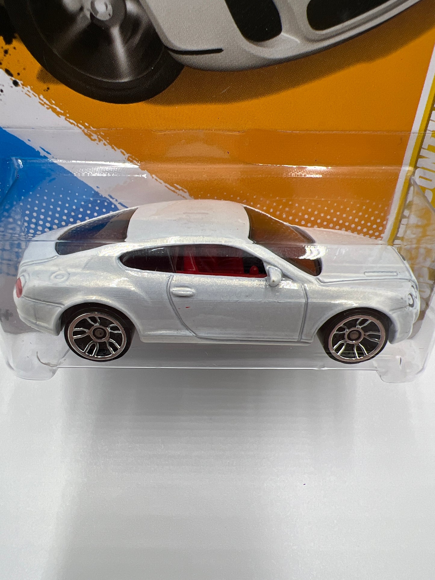 2012 Hot Wheels New Models #36 Bentley Continental Supersports White 68A