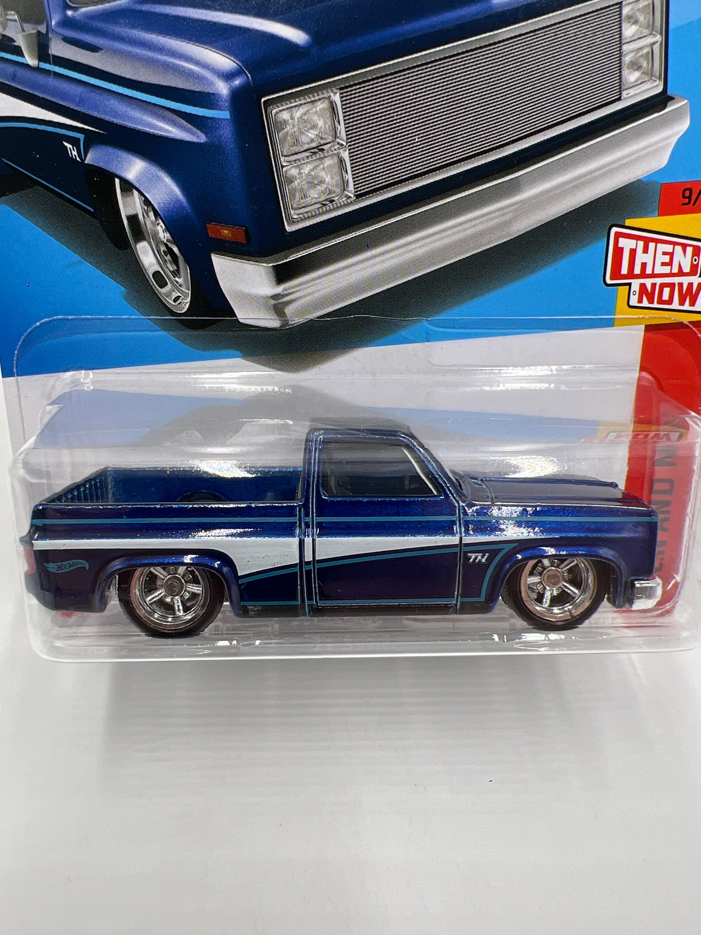 2024 Hot Wheels Super Treasure Hunt #249 83 Chevy Silverado Blue W/Protector