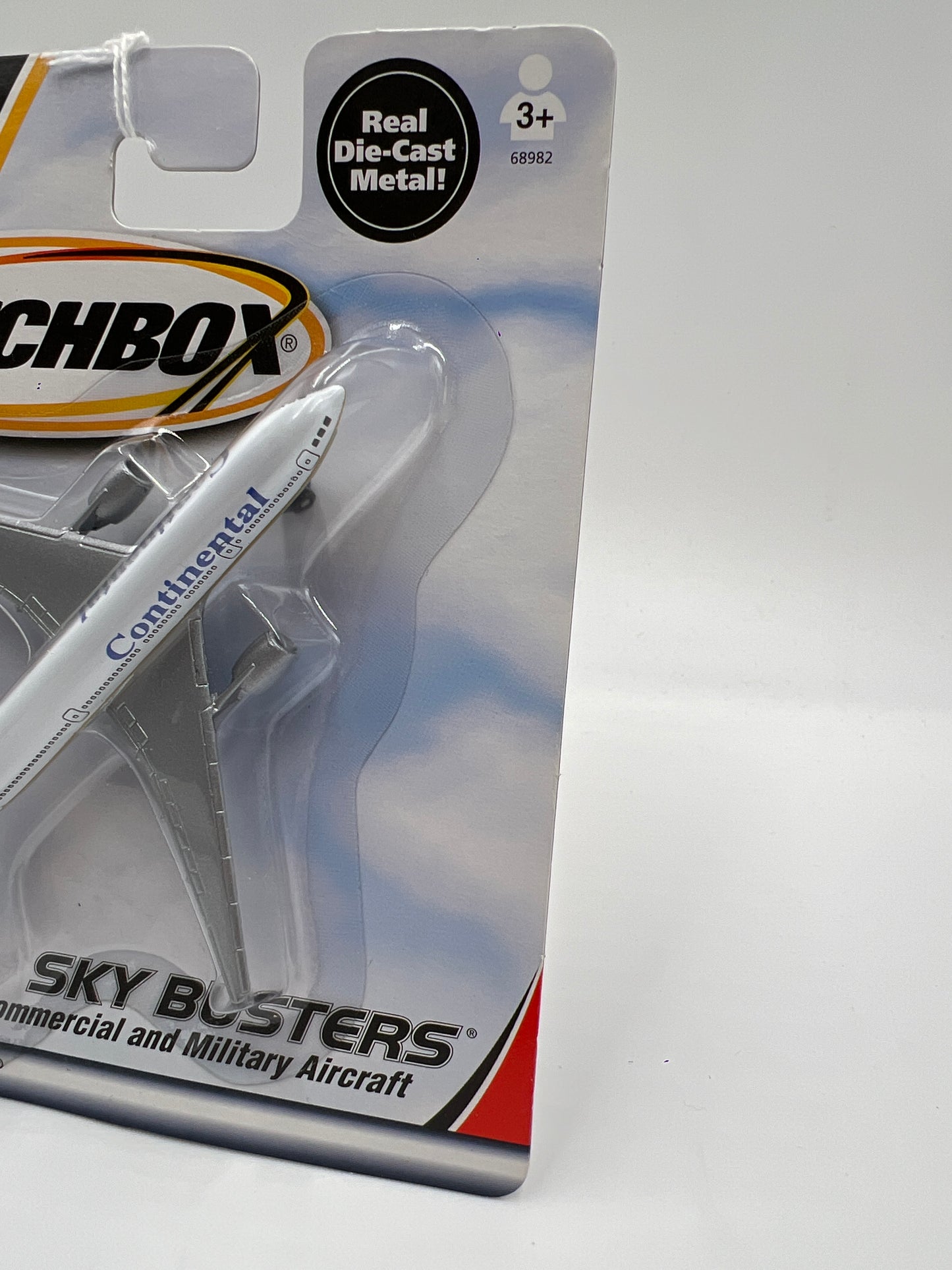 Matchbox Sky Busters DC-10 Continental #2 White TT2