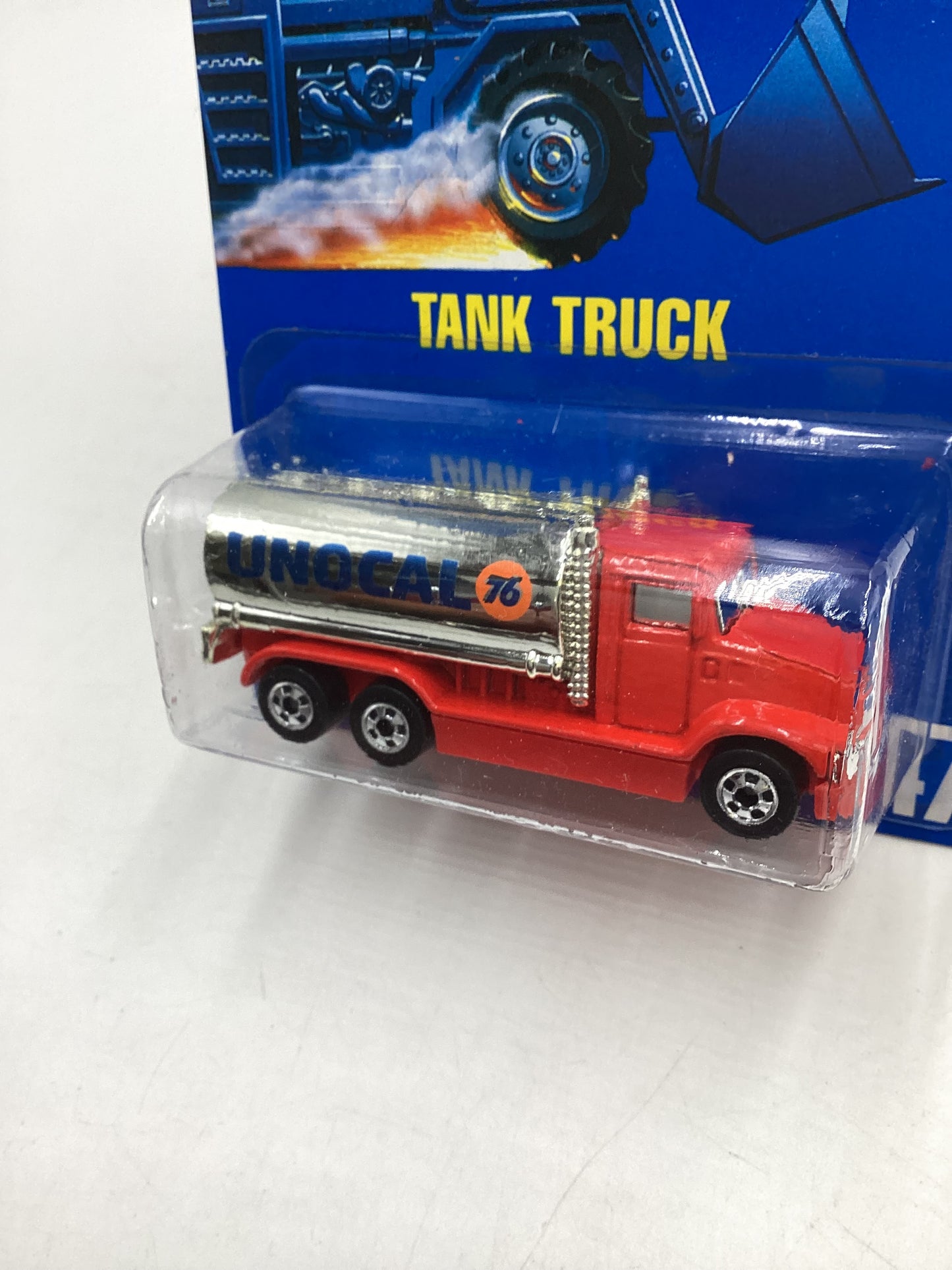 Hot Wheels Blue Card Collector  No. 147 Tank Truck Red Unocal 76 BW Wheels 239G