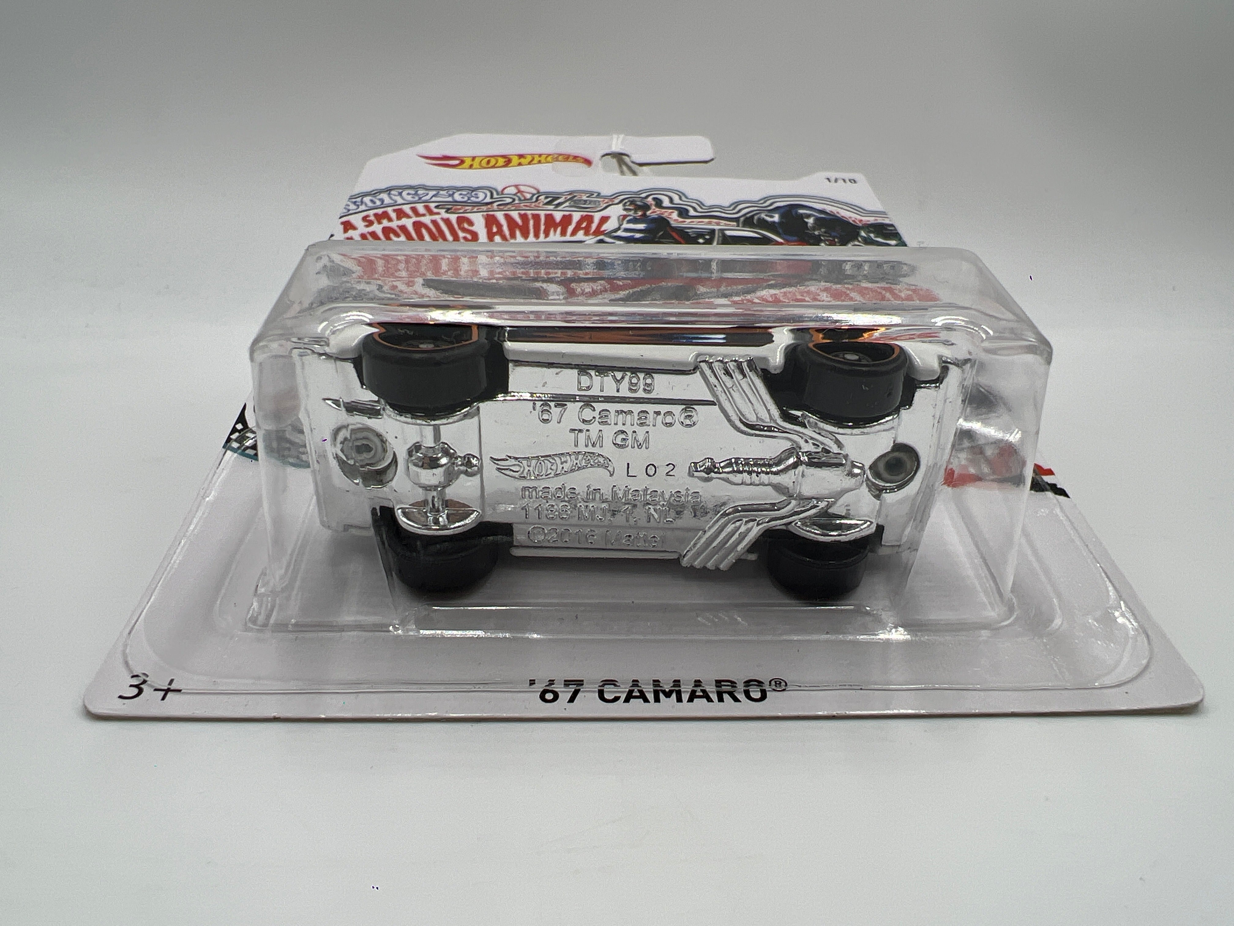 2018 Hot Wheels 50th Anniversary Camaro Series #1 67 Camaro White