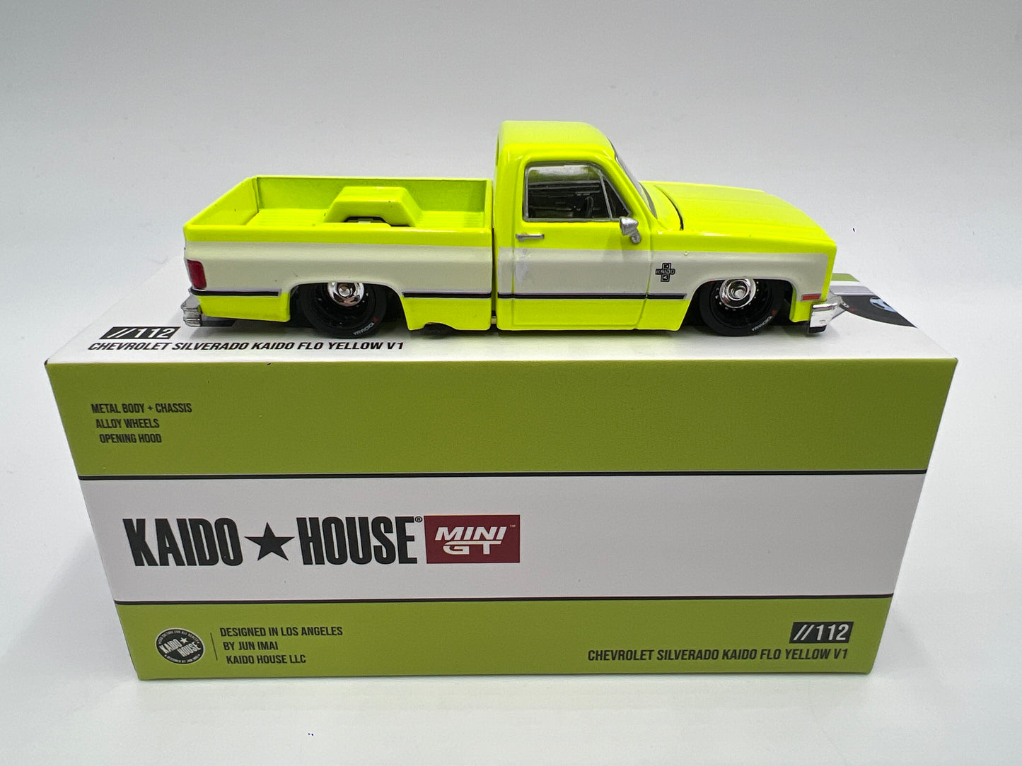 Mini GT x Kaido House #112 Chevrolet Silverado Kaido Flo Yellow V1