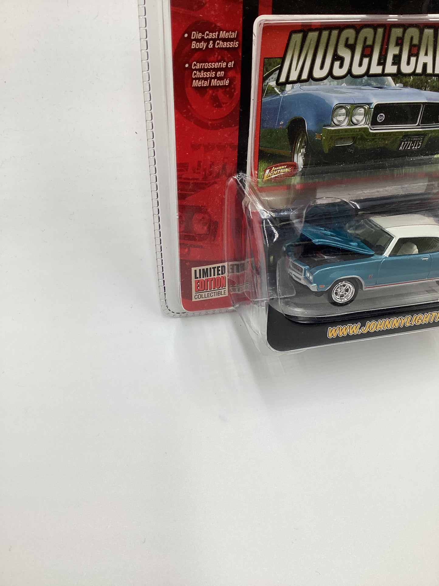 Johnny Lightning Muscle Cars 70 Buick GS Blue 221A