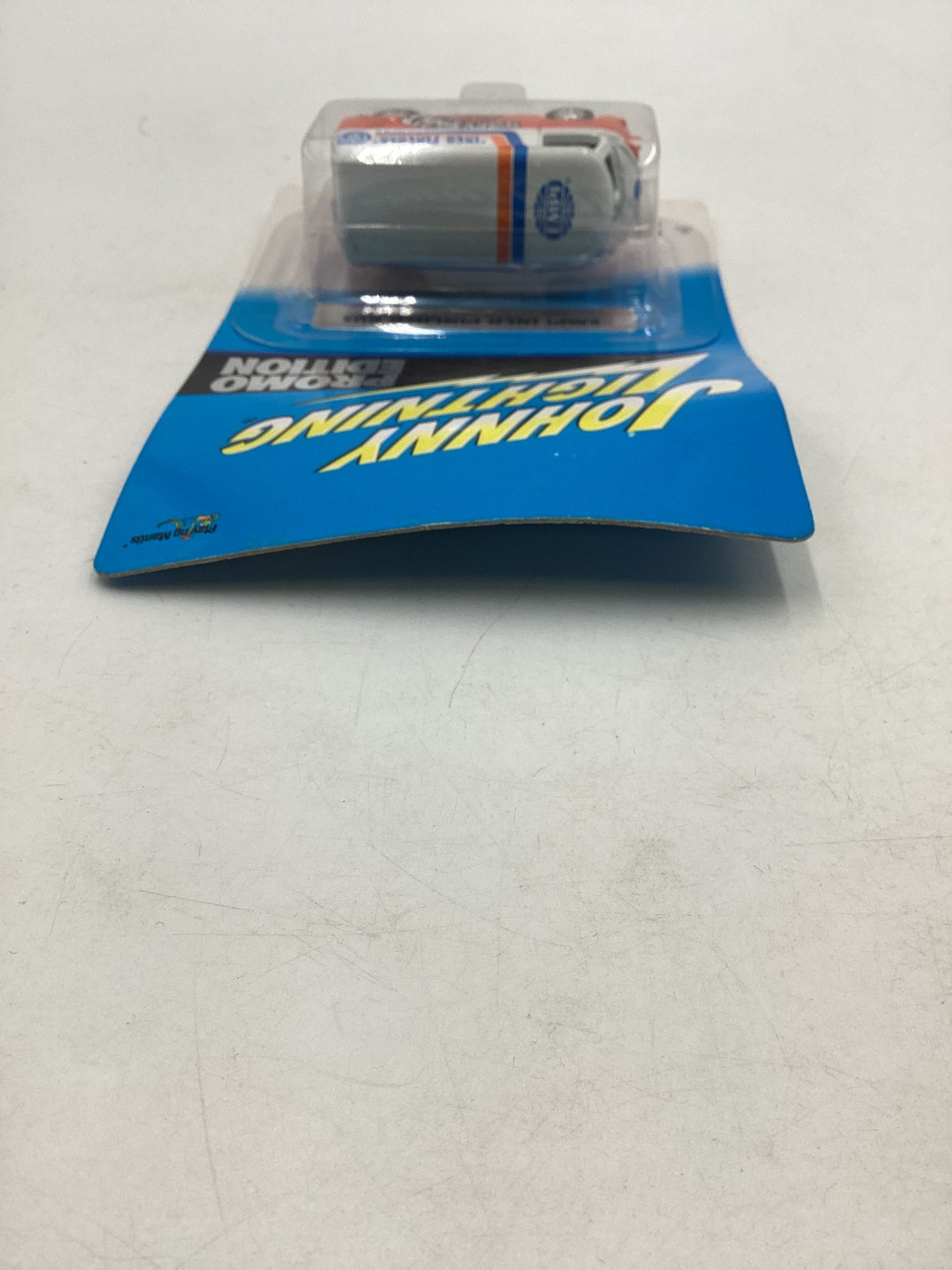 Johnny Lightning Liberty Promo Edition Empi Inch Pincher Bus with protector 1/7500 *Card is Warped*