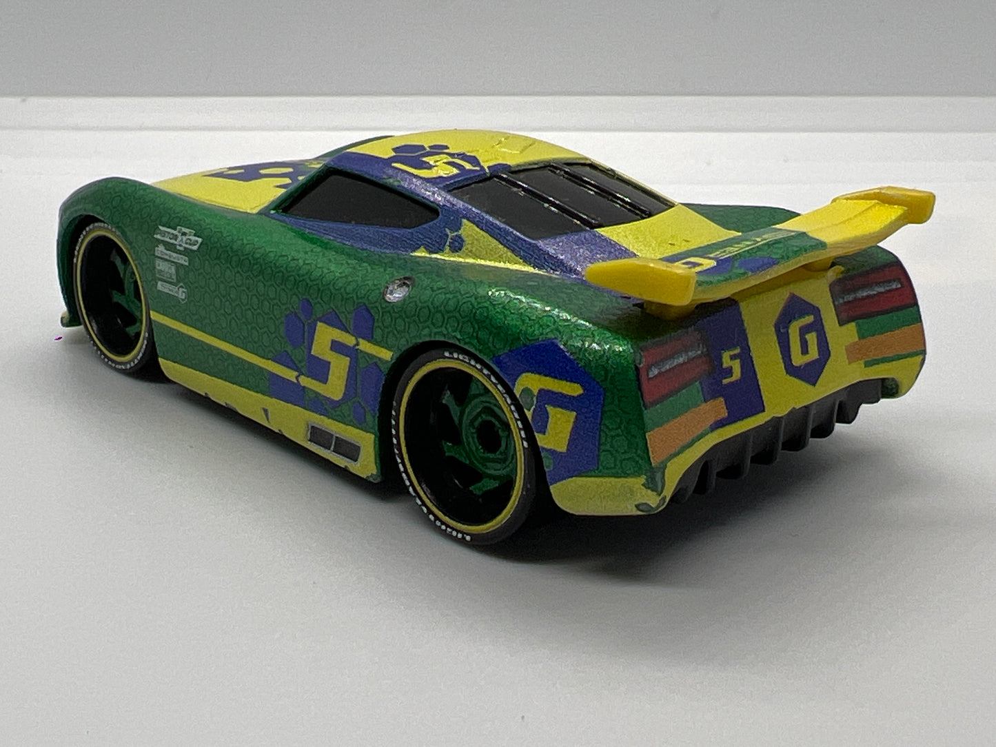 Disney Pixar Cars #5 Eric Braker SynerG Green Loose