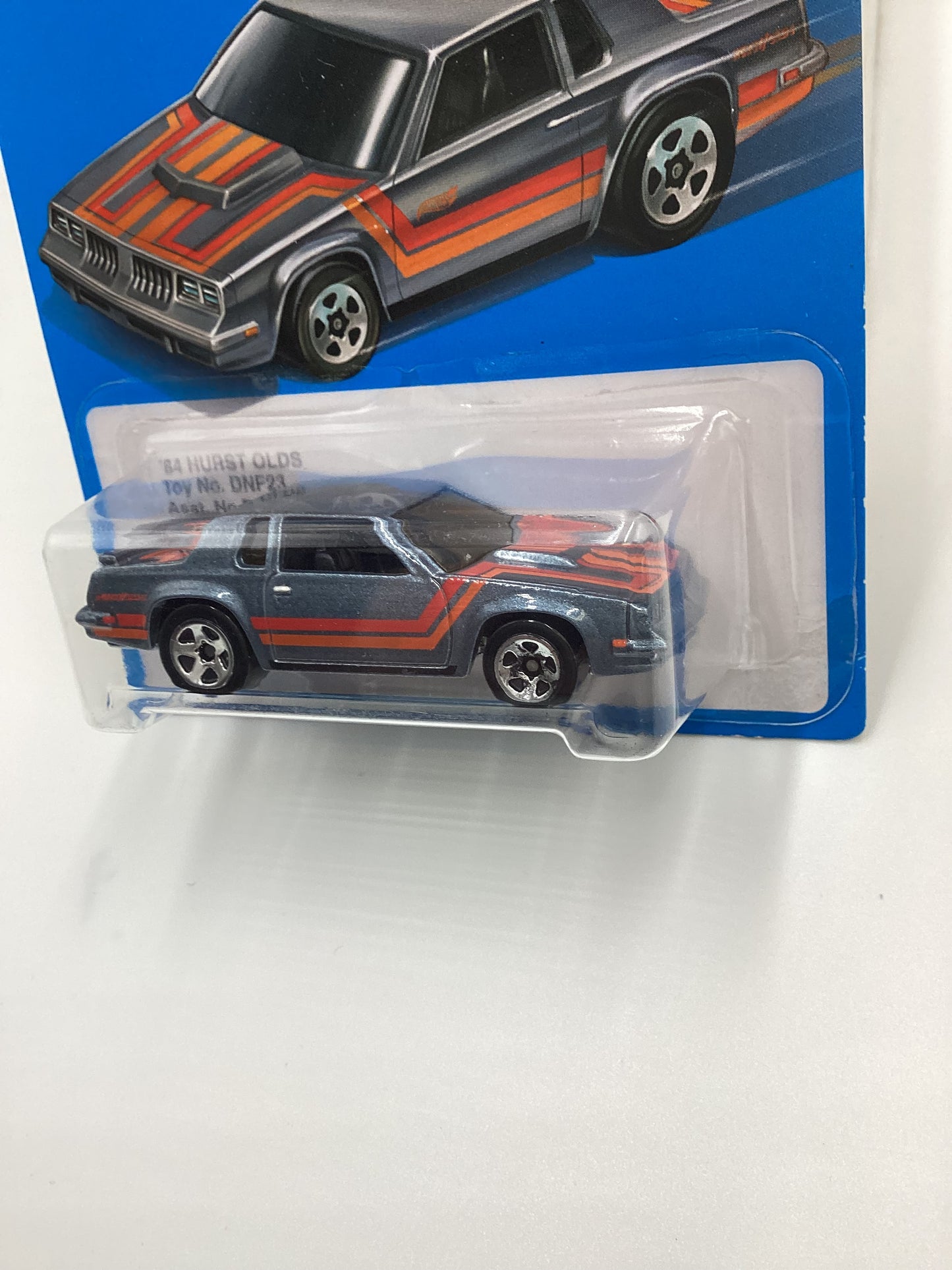 2016 Hot Wheels Target Heritage Retro DNF23 84 Hurst Olds Gray 158G