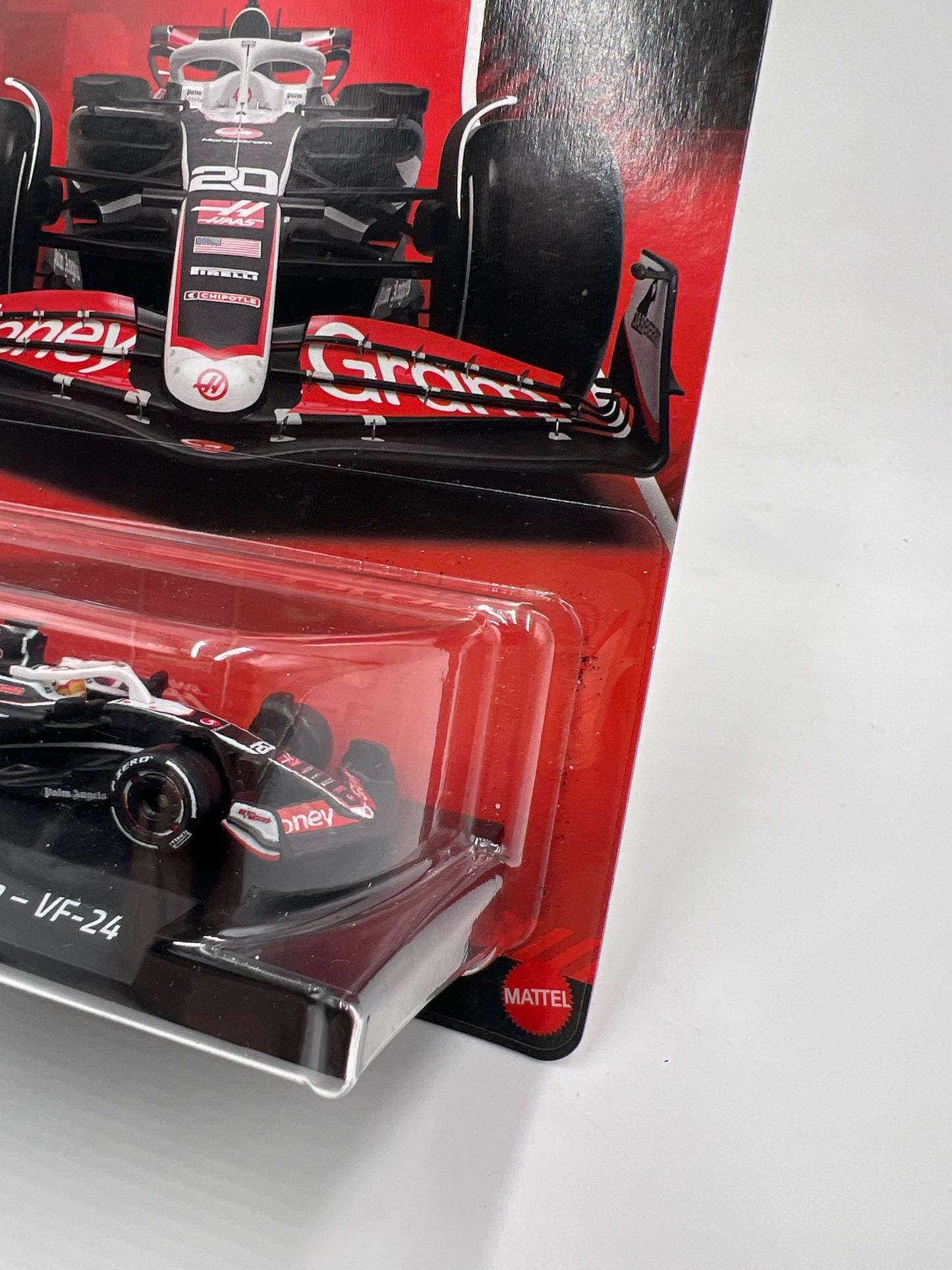 2025 Hot Wheels Premium Formula 1 2024 MoneyGram Haas F1 Team VF-24 #20 244E