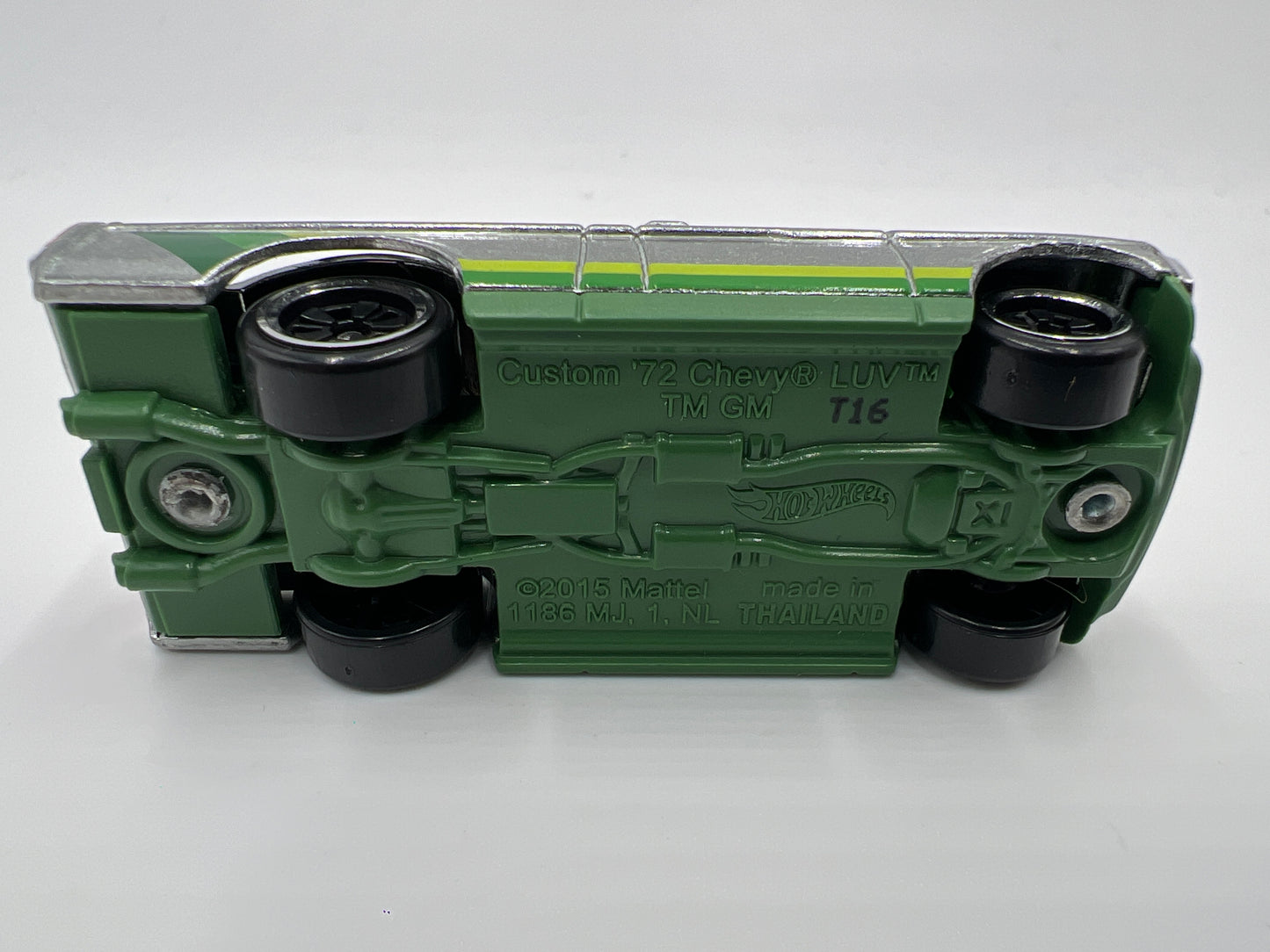 Hot Wheels 1/64 Walmart Exclusive Zamac Truck Set Custom 1972 Chevy Luv Loose