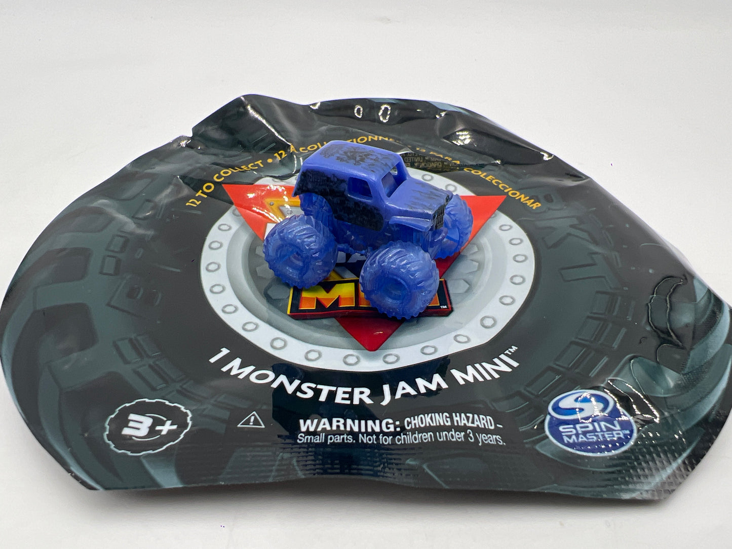 2025 Monster Jam Mini Series 18 CHASE #191 Grave Digger