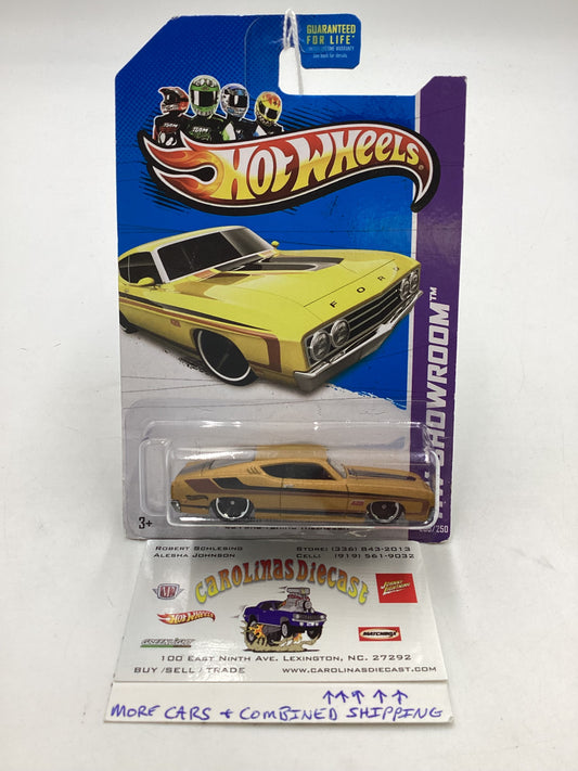 2013 Hot Wheels #236 69 Ford Torino Talladega 32A