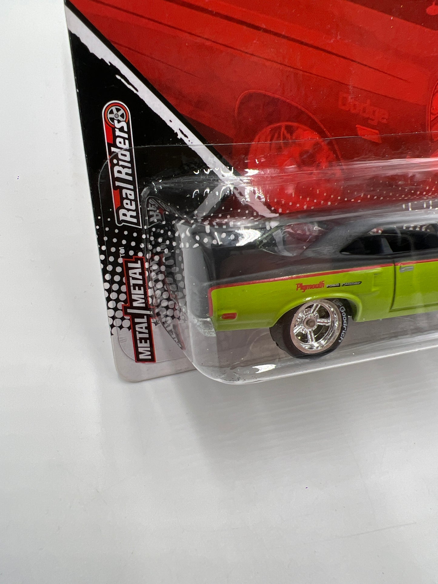 Hot Wheels Garage Mopar Series #15 70 Plymouth Road Runner W/Protector