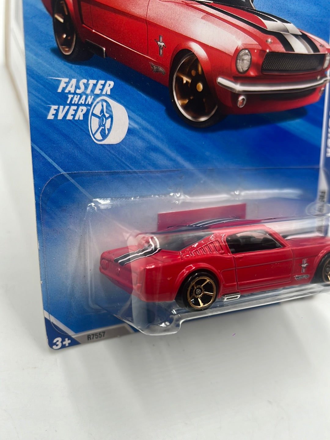 2010 Hot Wheels Faster Than Ever Ford Mustang Fastback Red Keys to Speed 132/240 25H