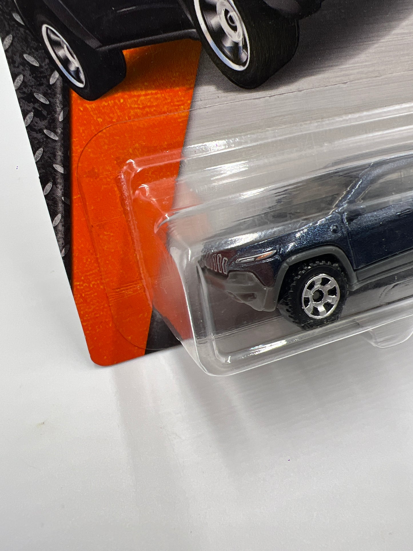 Matchbox #102 Jeep Cherokee Trailhawk Blue 208A