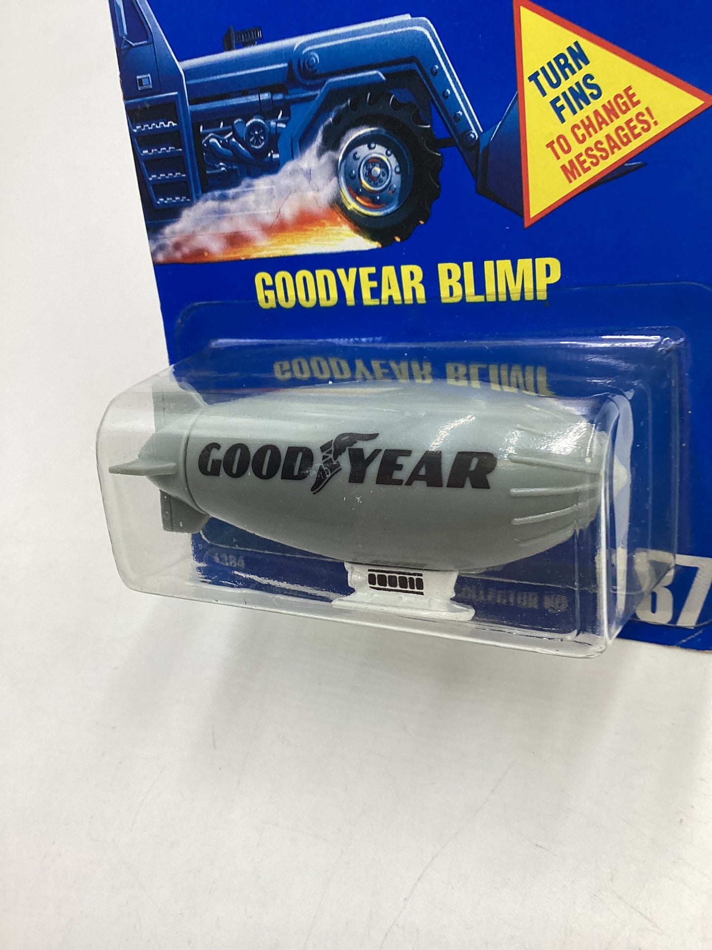 Hot Wheels Blue Card Collector No. 137 Goodyear Blimp Right Facing 240C