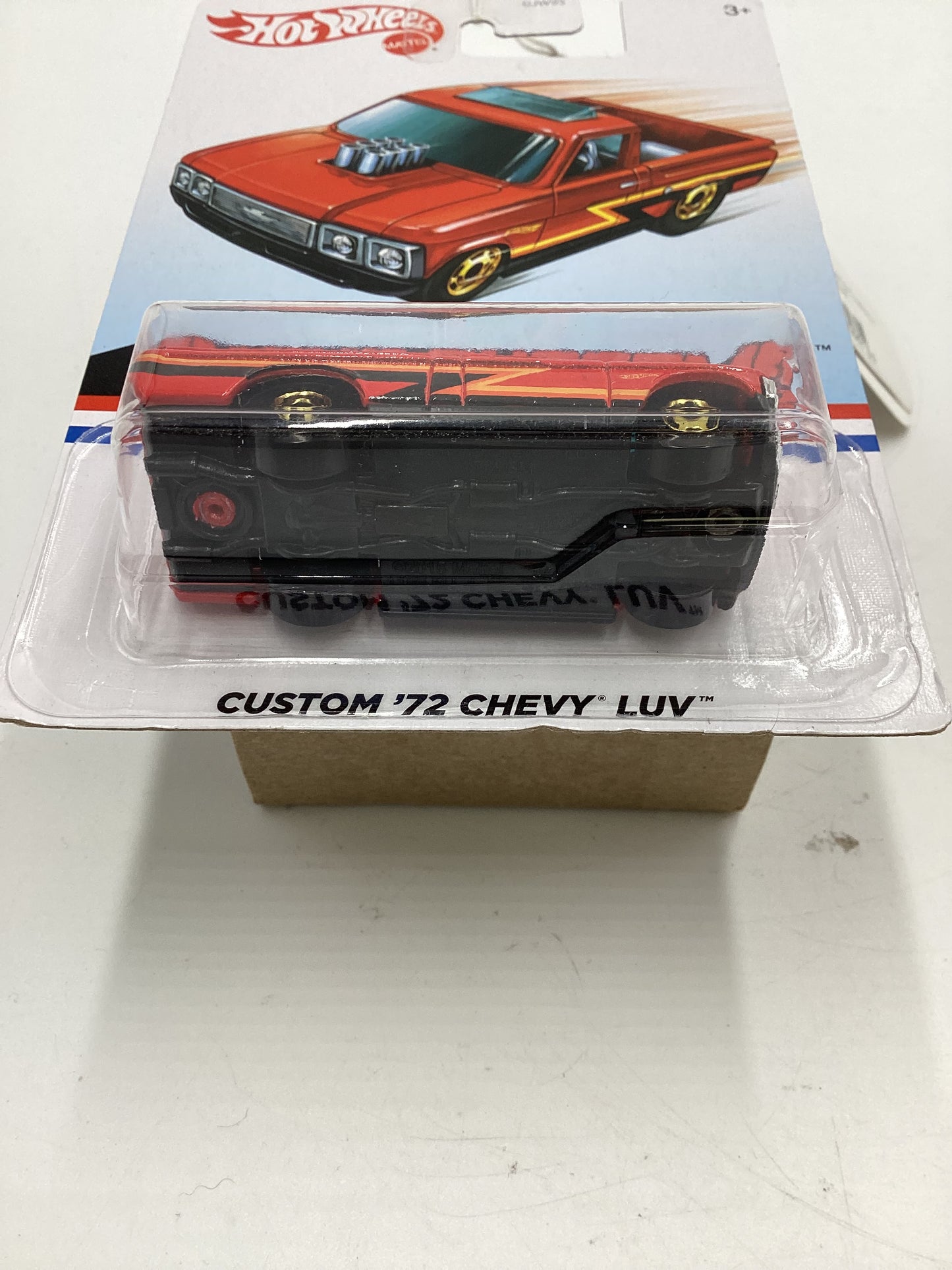 Hot Wheels Target Exclusive Flying Customs Custom 72 Chevy Luv Red 150G