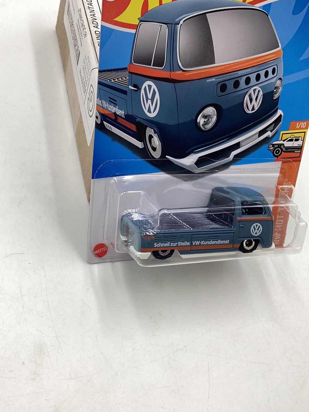 2024 Hot Wheels B case #42 Volkswagen T2 pickup 97G