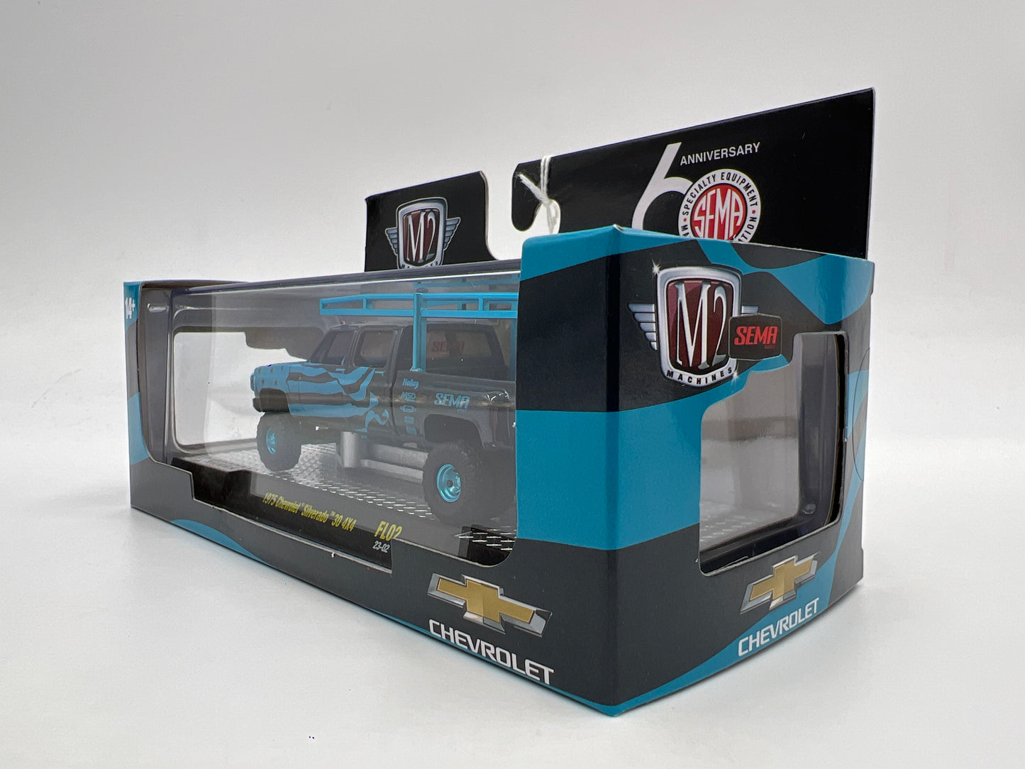 M2 Machines SEMA 60th Anniversary Exclusive 1/600 CHASE 1975 Chevrolet Silverado 30 4x4 Blue FL02