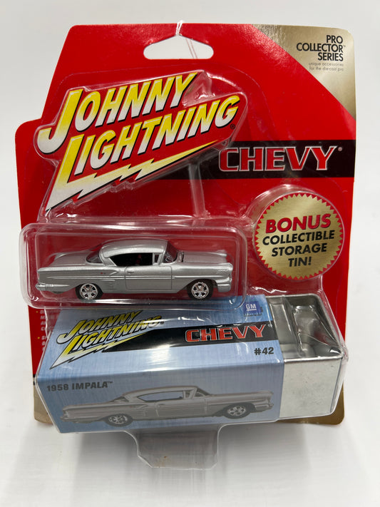 Johnny Lightning Pro Collector Series #42 1958 Chevy Impala Silver W/Storage Tin 220B