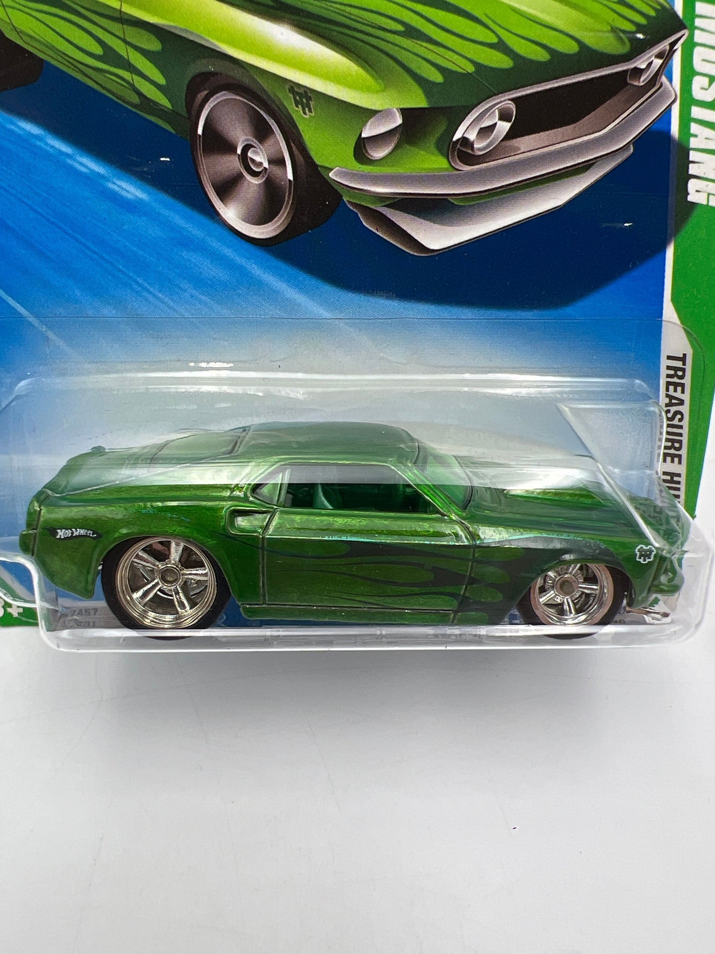 2010 Hot Wheels Super Treasure Hunt #56 69 Ford Mustang Green W/Protector