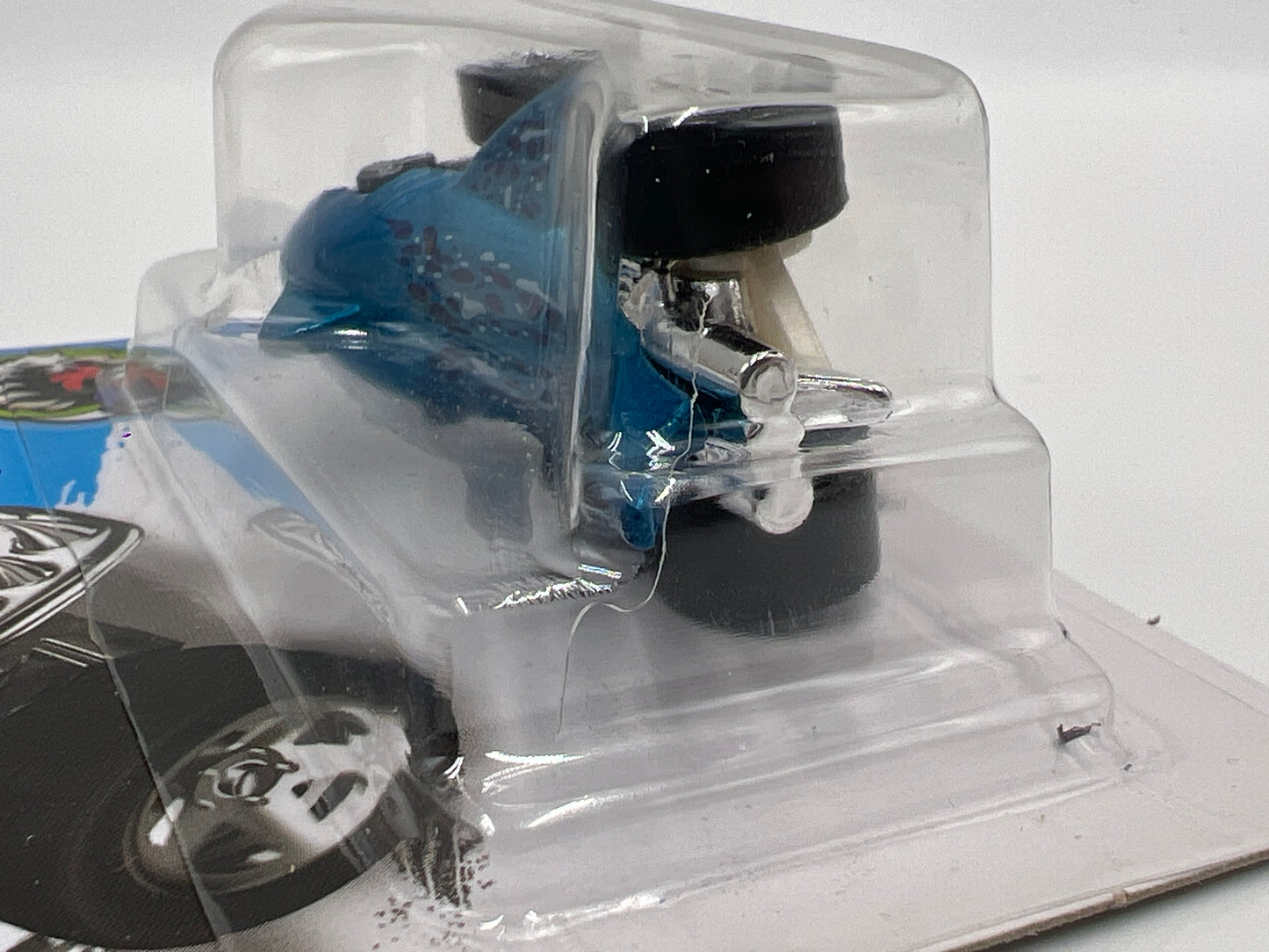 2016 Hot Wheels Street Beasts #208 Shark Bite Blue W/Protector Cracked Blister