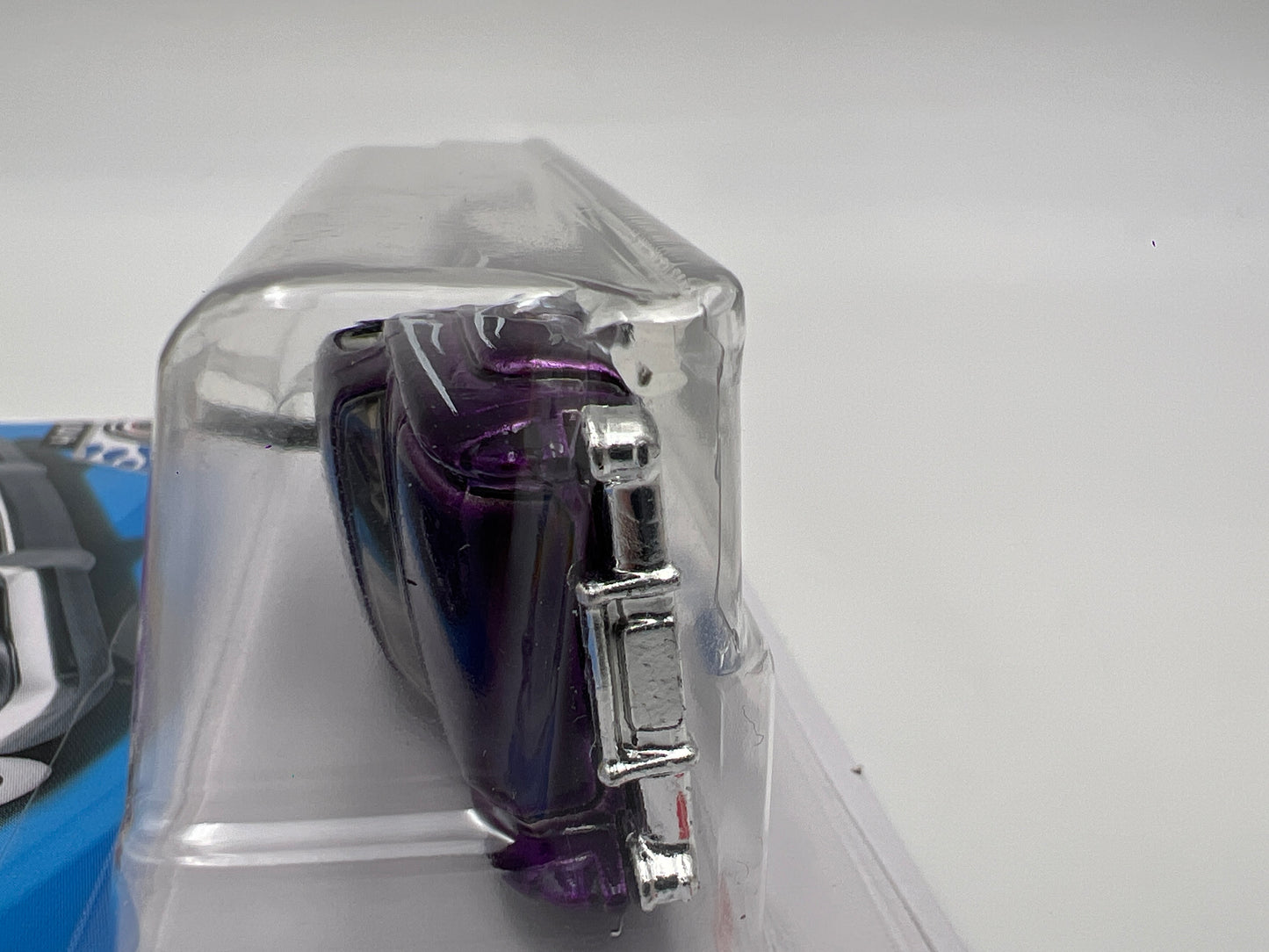 2025 Hot Wheels Super Treasure Hunt #46 Hirohata Merc Purple W/Protector Cracked Blister