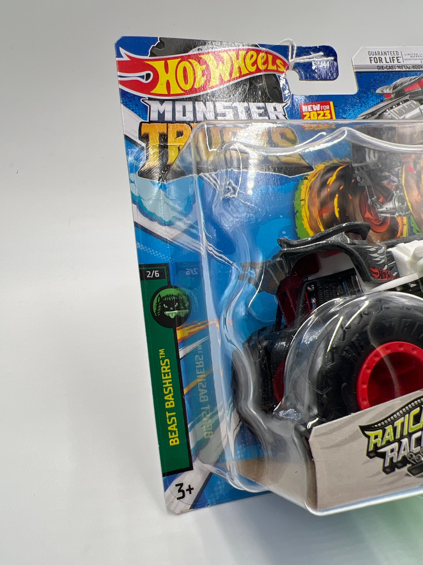 2023 Hot Wheels Monster Trucks Beast Bashers #2 Ratical Racer 133i
