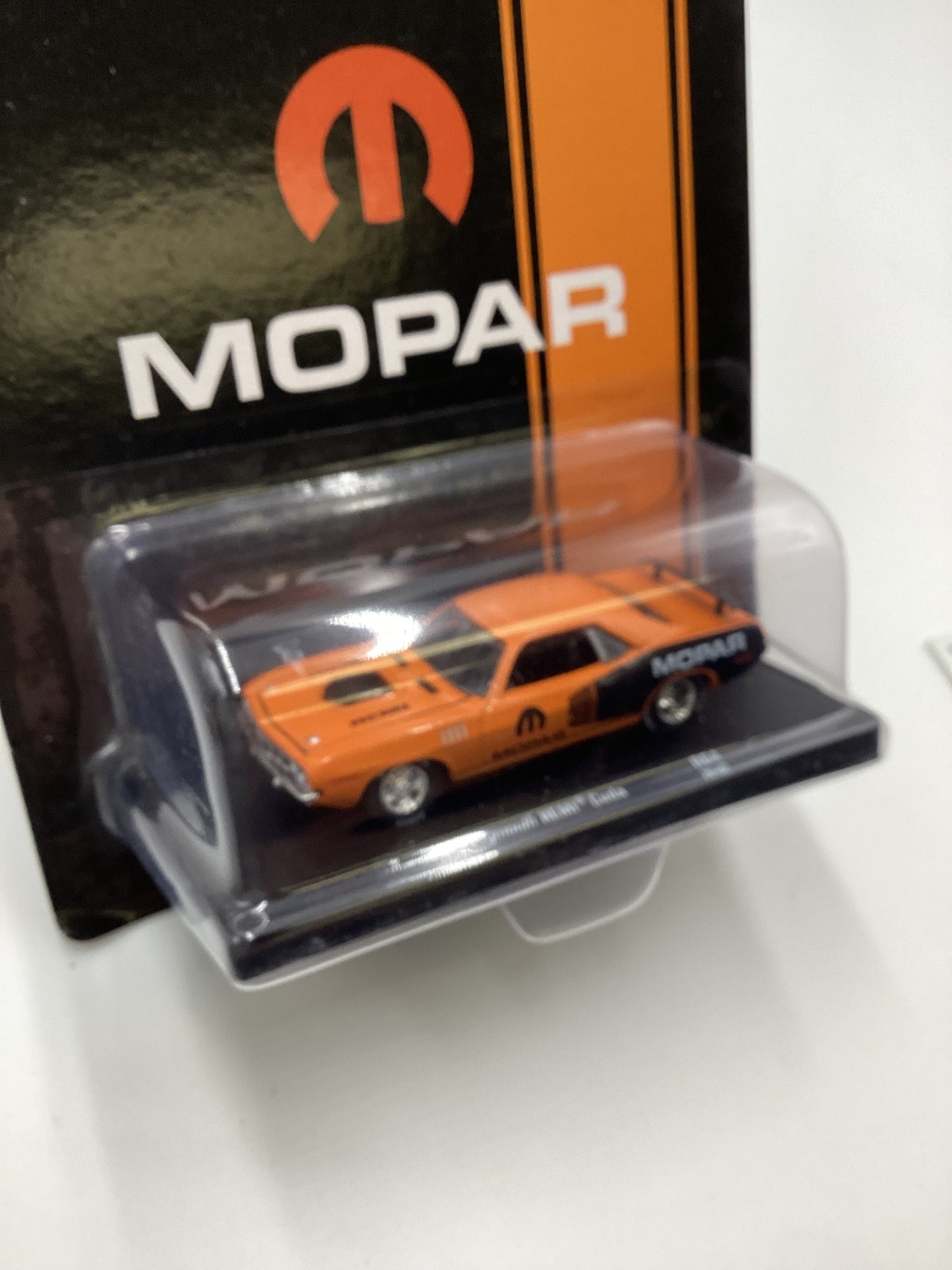 M2 Machines Auto Driver Mopar 1971 Plymouth Hemi Cuda Orange R64 192E