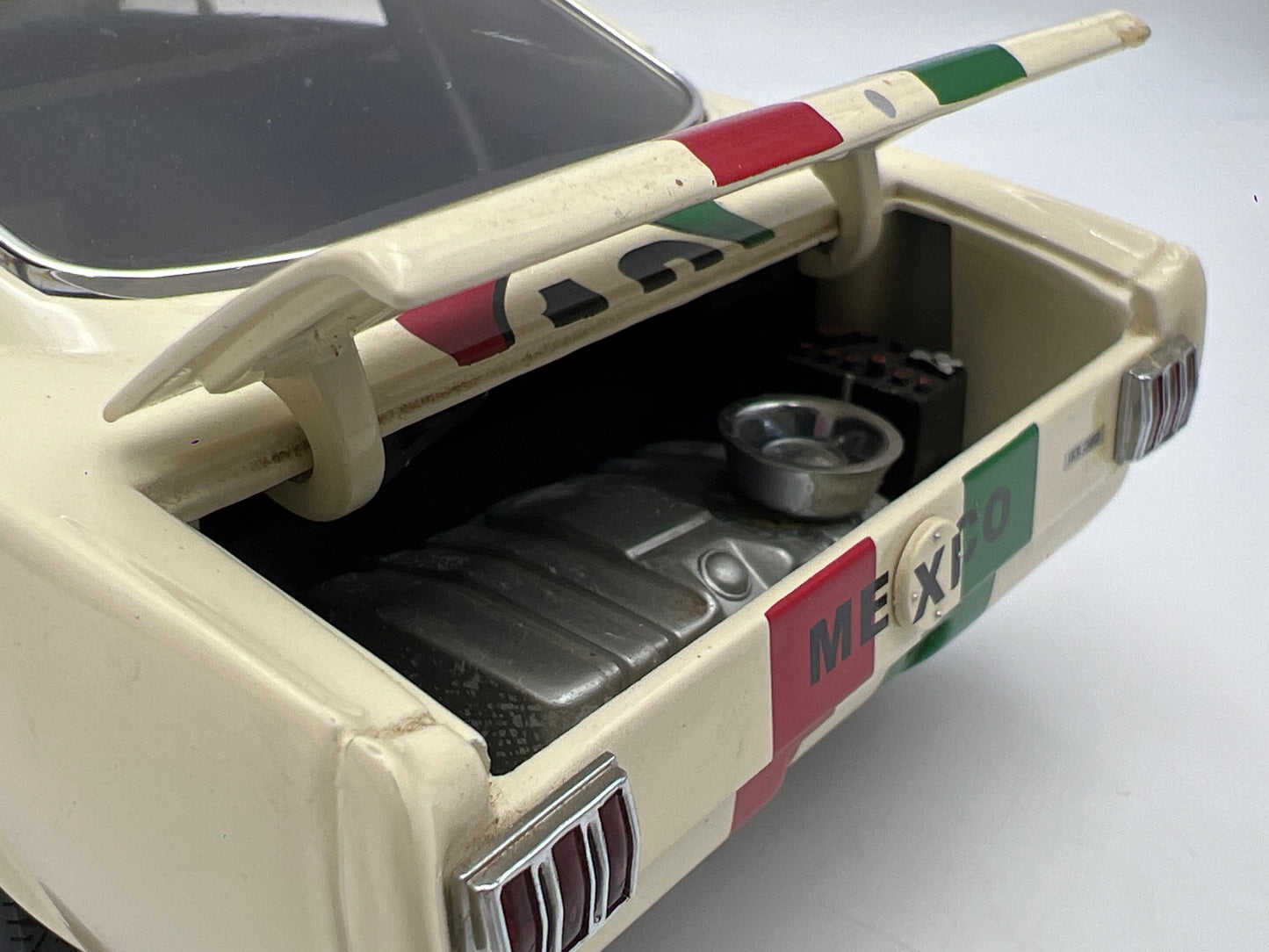 Exact Detail Replicas 1:18 Scale #806/1224 1965 Shelby Mustang R-Code Fred Van Beuren W/Box