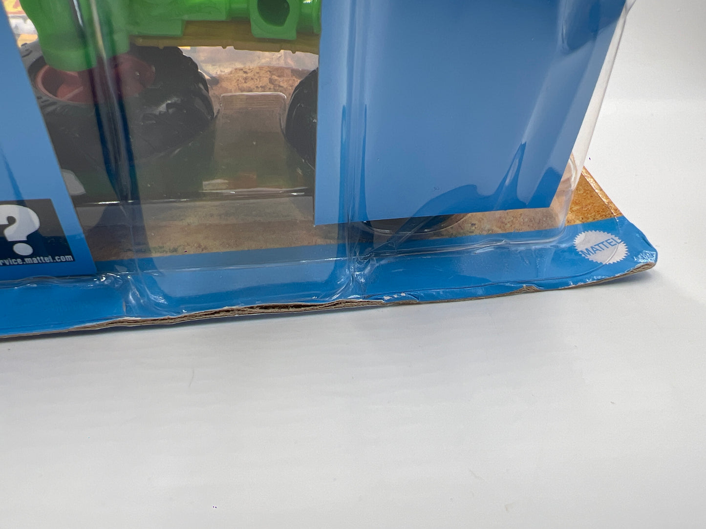 Hot Wheels Monster Trucks Demolition Doubles VW Drag Bus Vs Volkswagen Beetle 136G