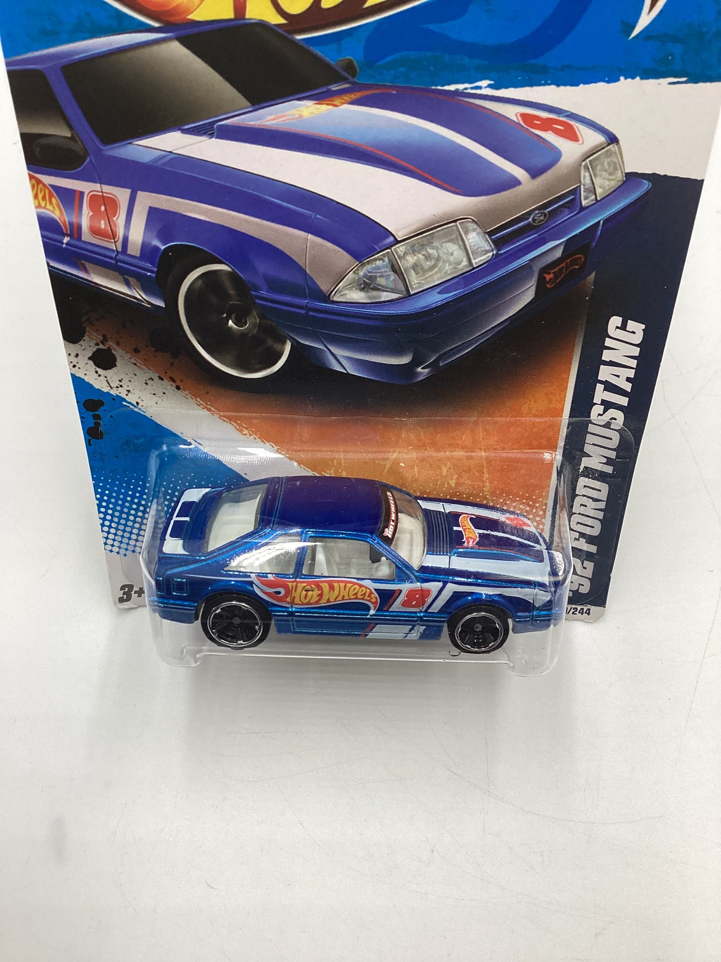 2011 Hot Wheels HW Racing #159 92 Ford Mustang Blue