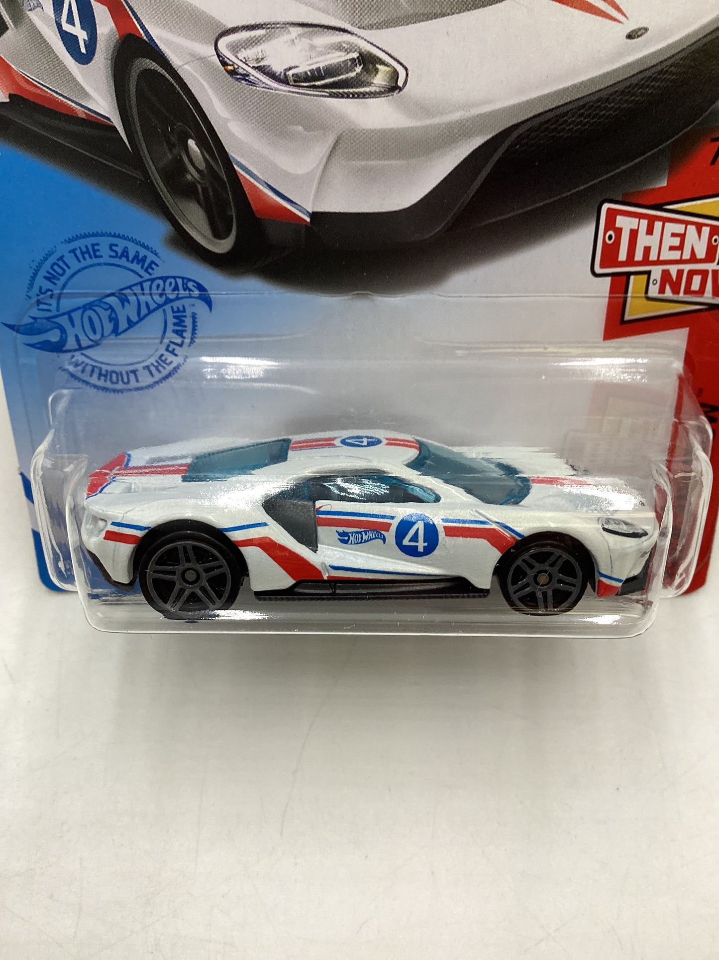 2021 Hot Wheels #164 17 Ford GT White 25C