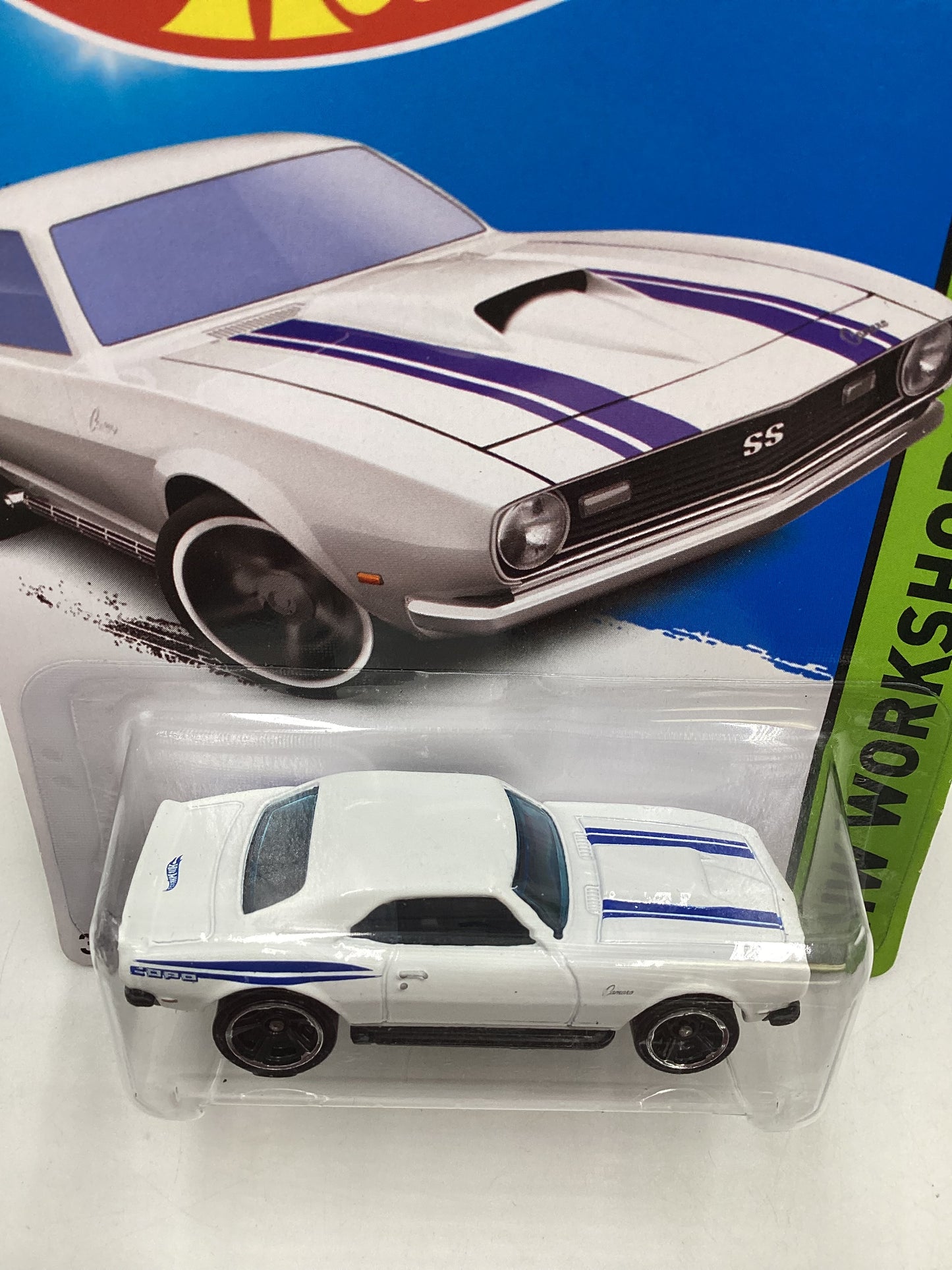 2014 Hot Wheels #224 68 Copo Camaro White 14B