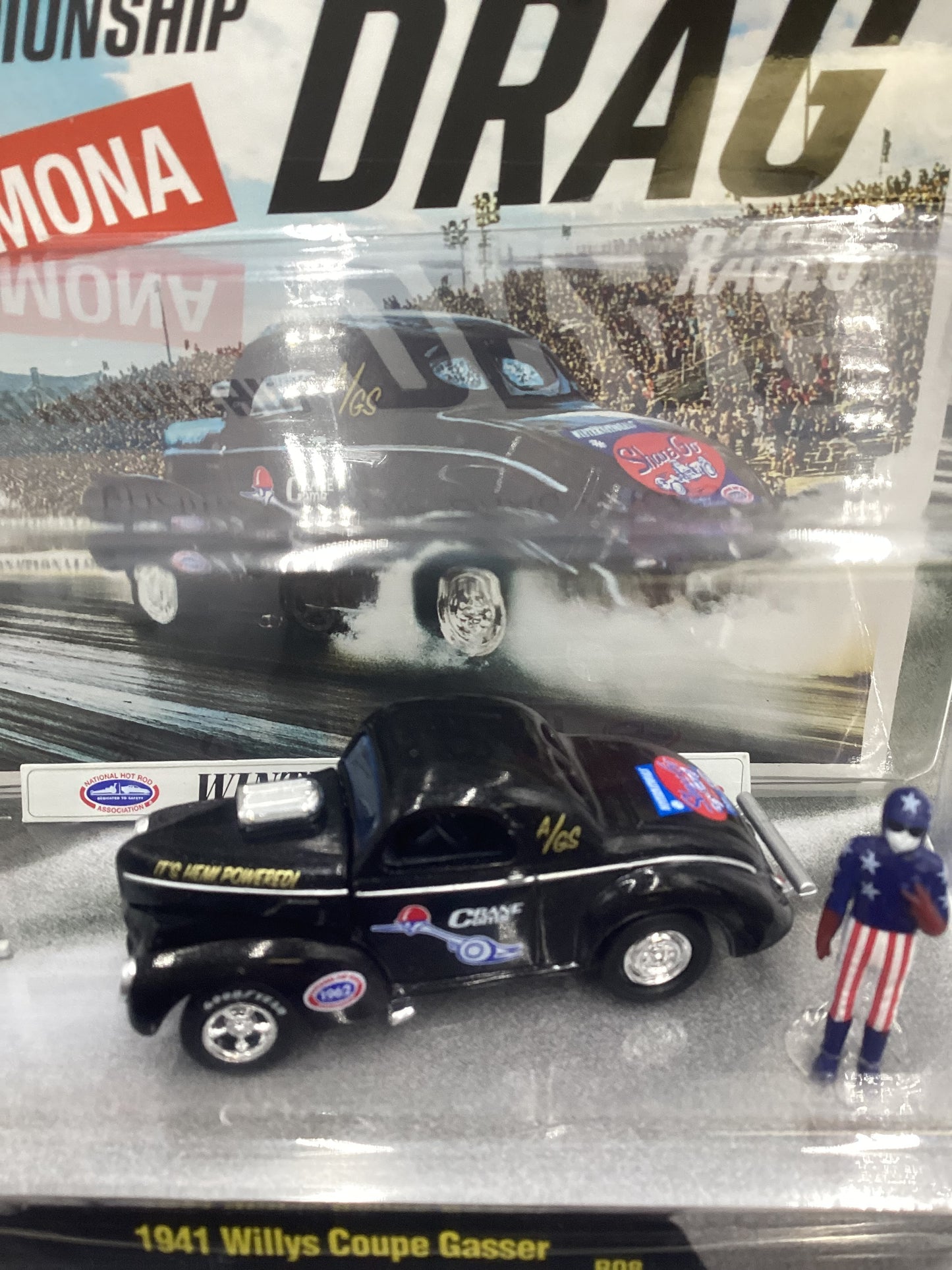 2024 M2 Machines Diorama NHRA 1941 Willy’s Coupe Gasser Black R08 195G