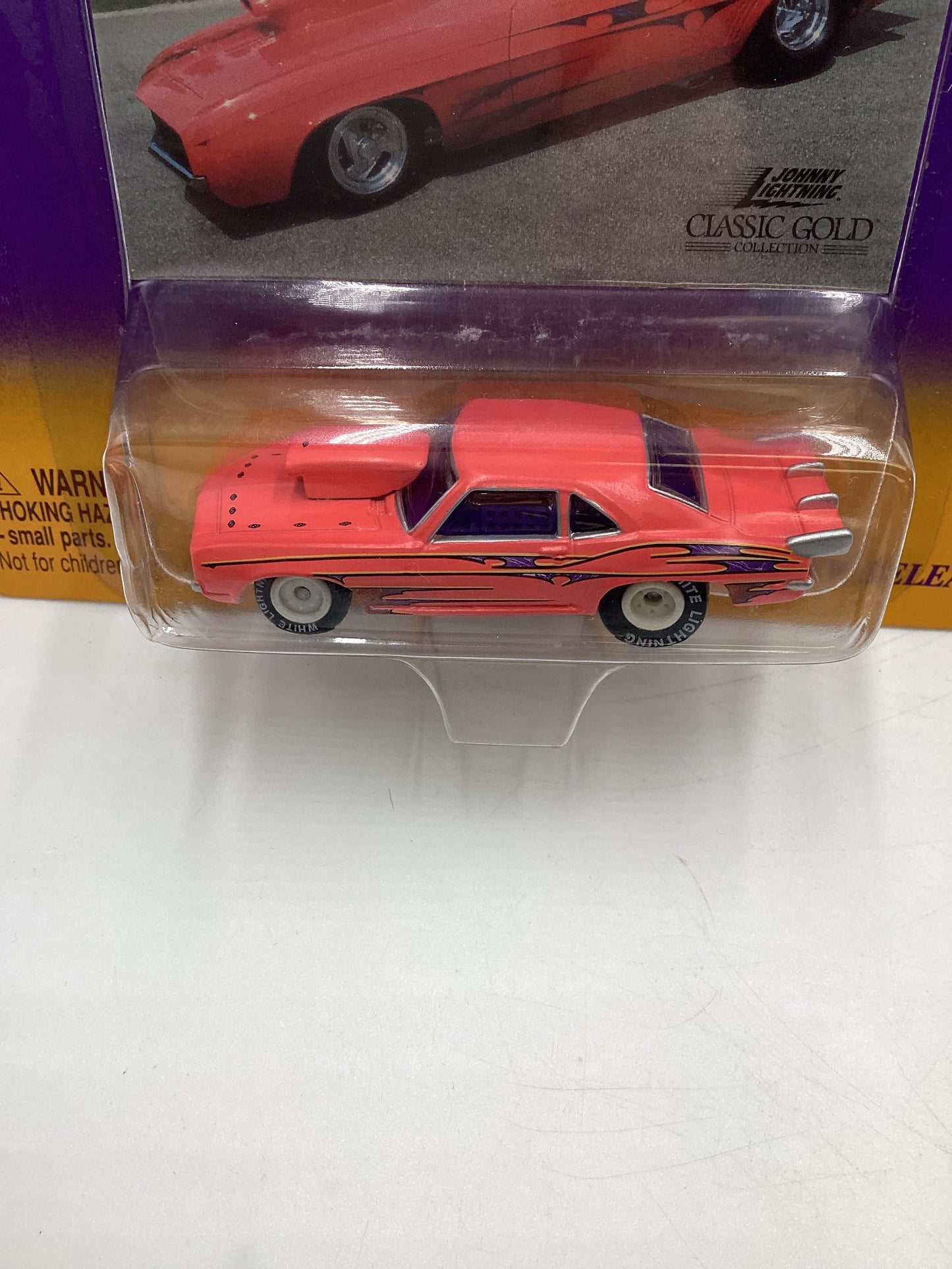 Johnny Lightning Classic Gold Collection #2 1969 Pro Street Camaro Pink White Lightning Chase VHTF