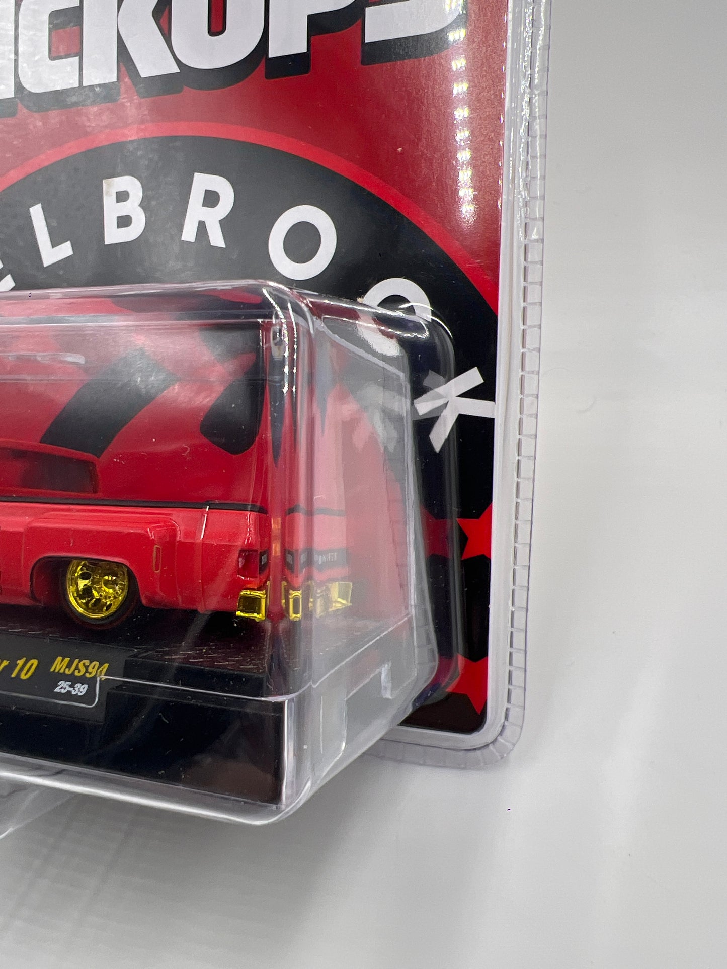 M2 Machines MiJo Exclusives CHASE 1978 Chevrolet Cheyenne Super 10 Red Edelbrock MJS94