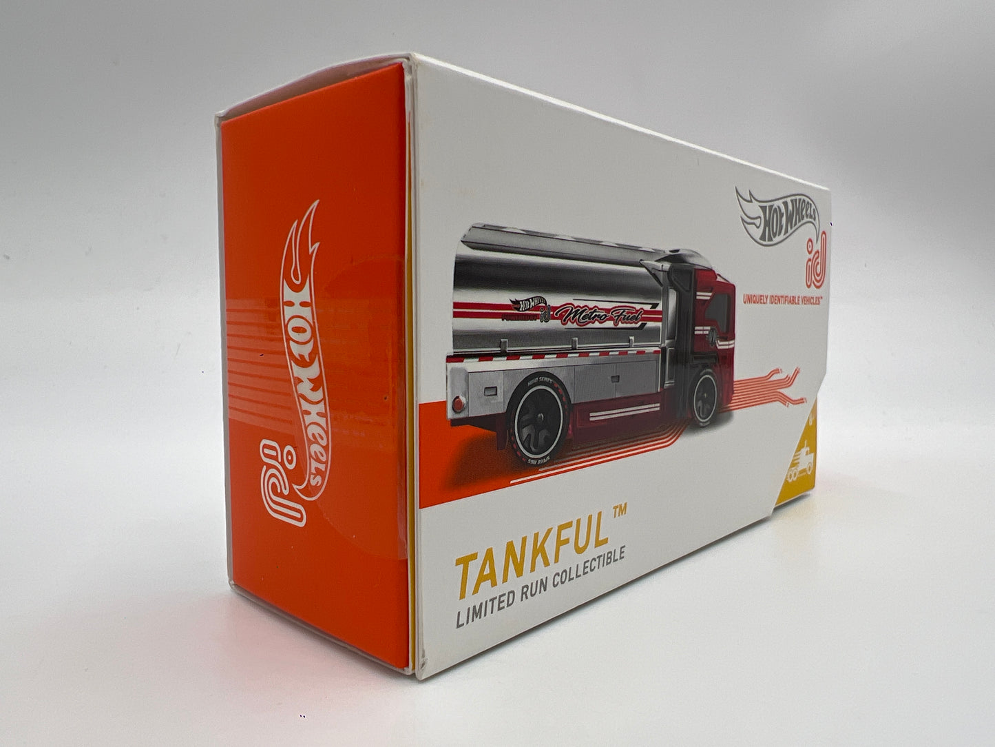 Hot Wheels iD Speed Rigs Series 2 #2 Tankful Red Sealed