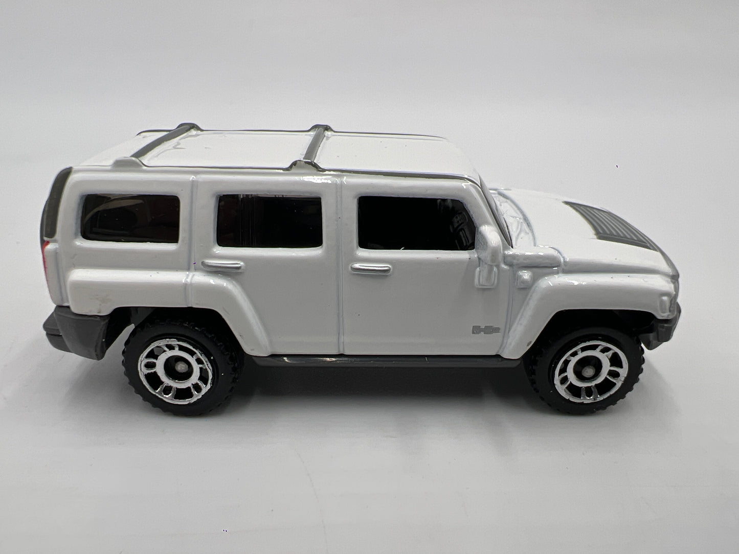 Matchbox 1/64 Superfast #66 Hummer H3 White Loose