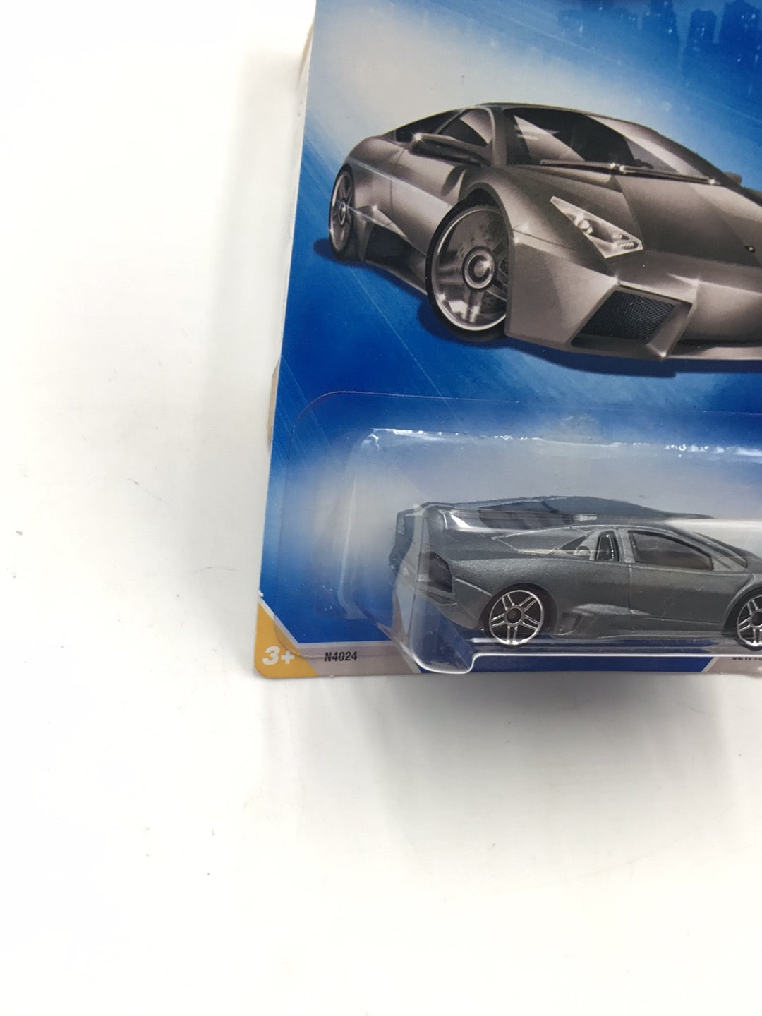 2009 Hot Wheels #21 Lamborghini Reventon GG3