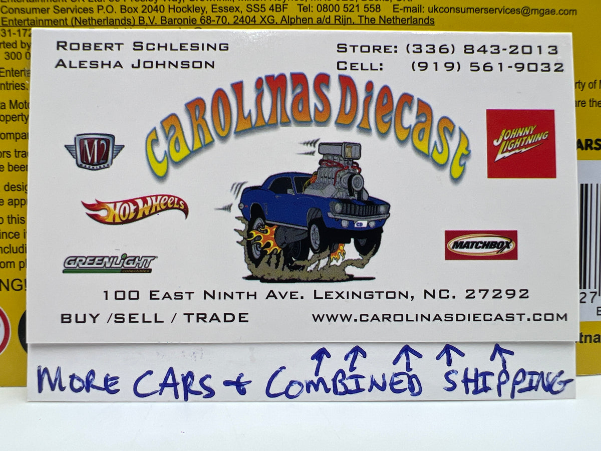MGA Car Tuned Mainline Series 12 #3 21 Toyota Tacoma TRD Pro White