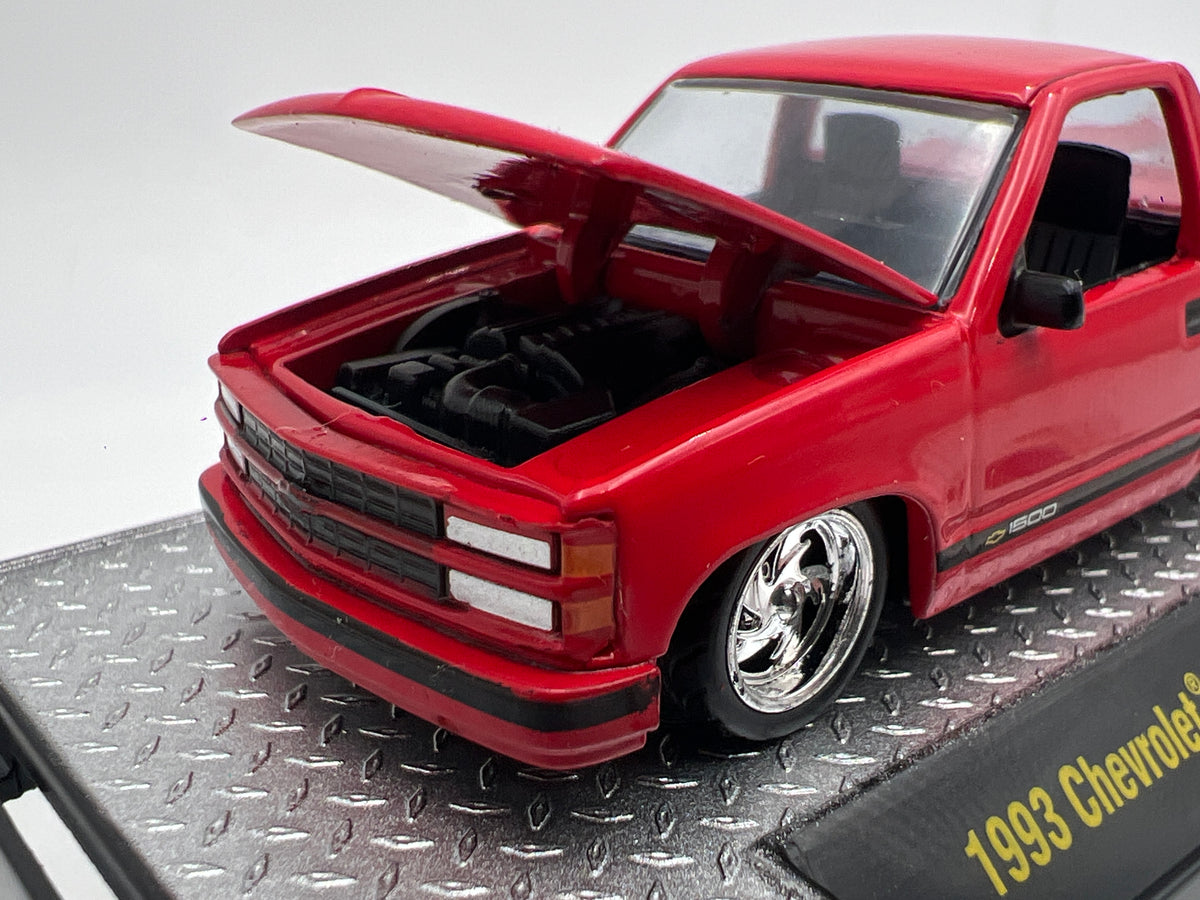 2026 M2 Machines R01 Blind Box 1993 Chevrolet C1500 LS Fest Red