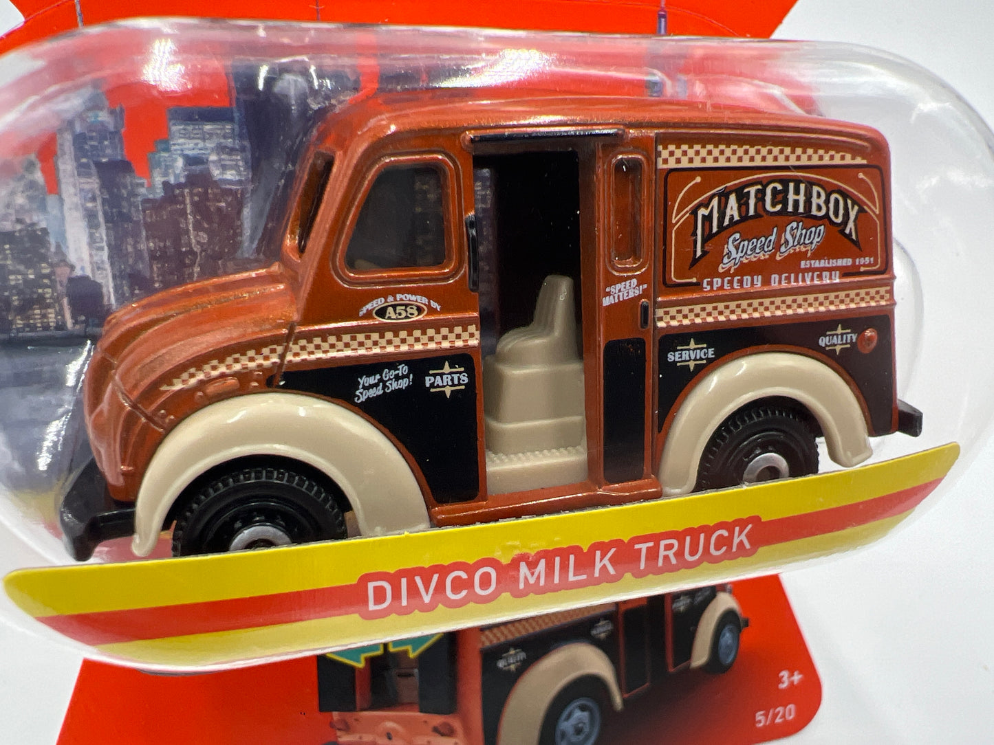Matchbox Moving Parts #5 Divco Milk Truck Brown 168J