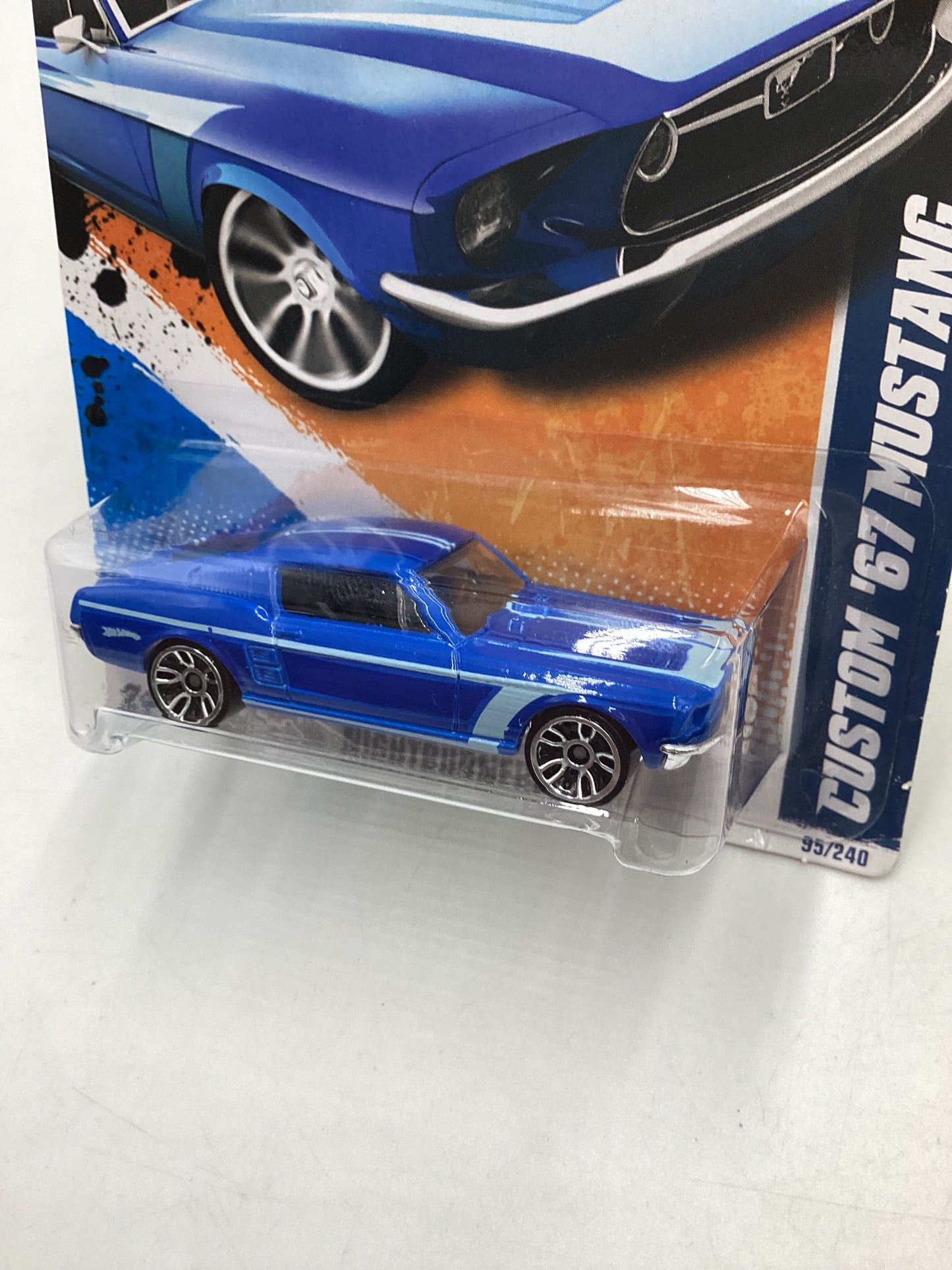 2011 Hot Wheels #95 Custom ‘67 Mustang 19C