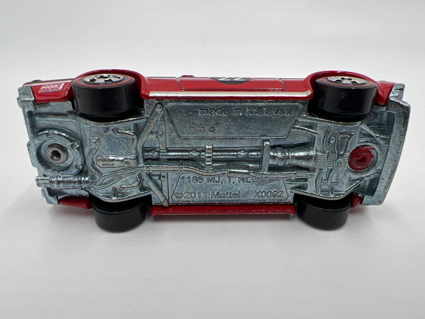 Hot Wheels 1/64 Heritage Redline Nissan Skyline H/T 2000GT-R Red Loose