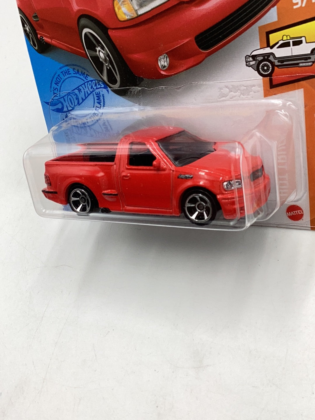 2021 hot wheels P case #237 99 Ford F-150 SVT Lightning red OO1