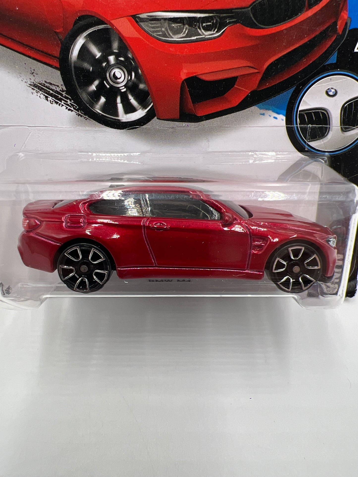 2016 Hot Wheels BMW #189 BMW M4 Red 108A