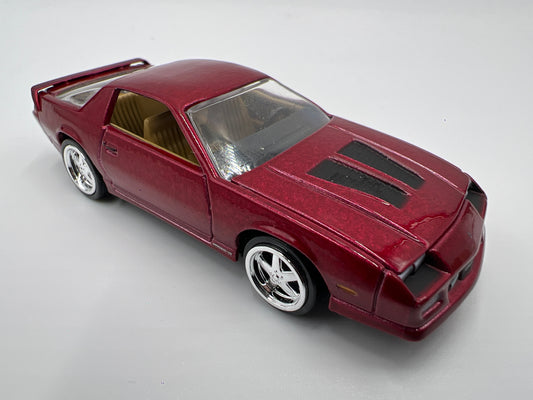 Auto World 1/64 Target Exclusive 1989 Chevy Camaro IROC-Z Red Loose