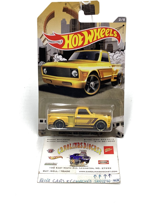 Hot wheels RAD series custom 69 Chevy pick up 2/8