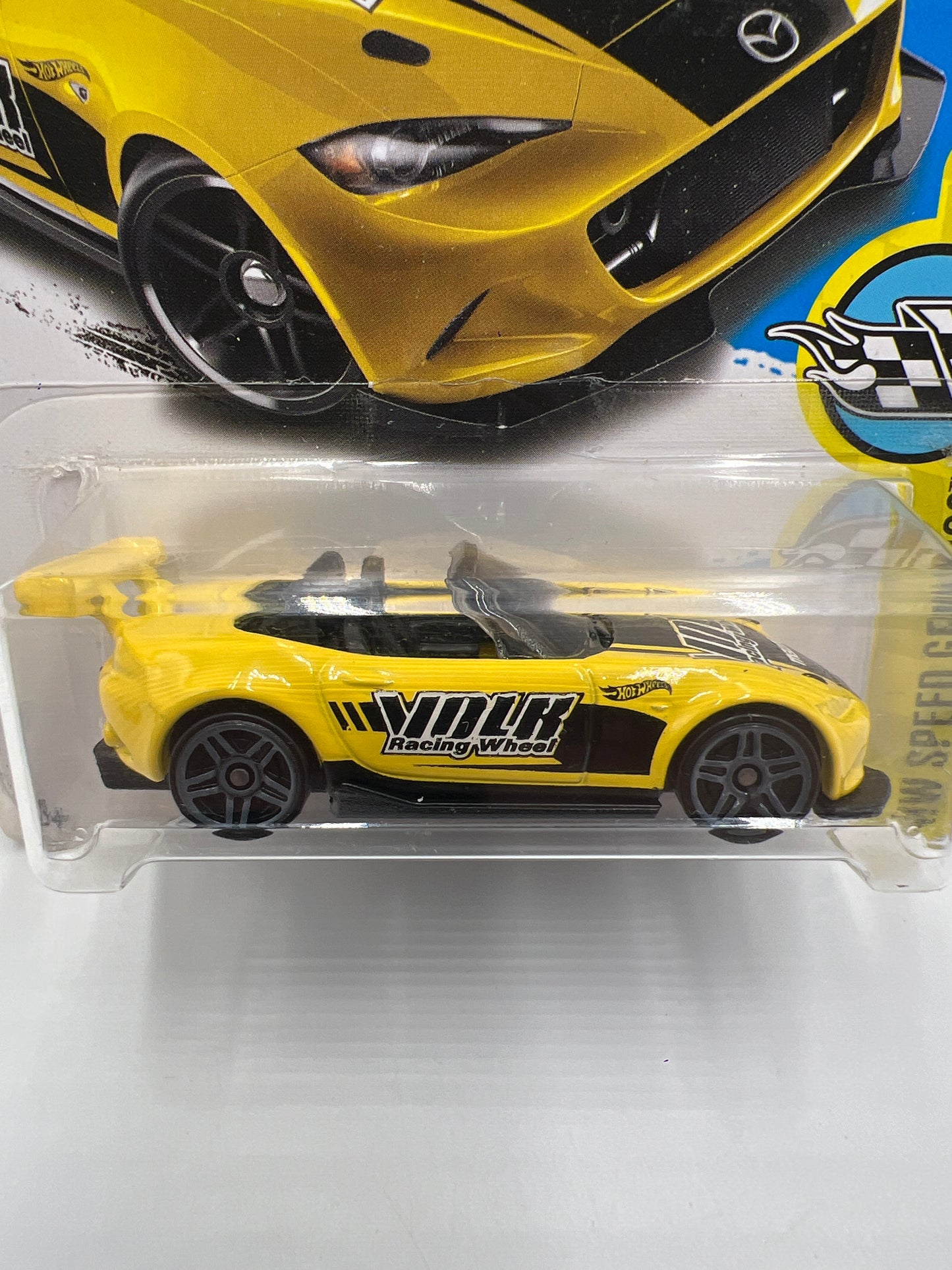 2017 Hot Wheels Speed Graphics #80 15 Mazda MX-5 Miata Yellow 85D